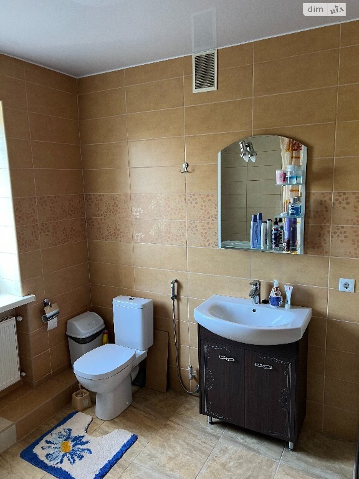 двоповерховий будинок з опаленням, 193.5 кв. м, цегла. Продаж в Полтаві, район Браїлки фото 1 двоповерховий будинок з опаленням, 193.5 кв. м, цегла. Продаж в Полтаві, район Браїлки фото 1