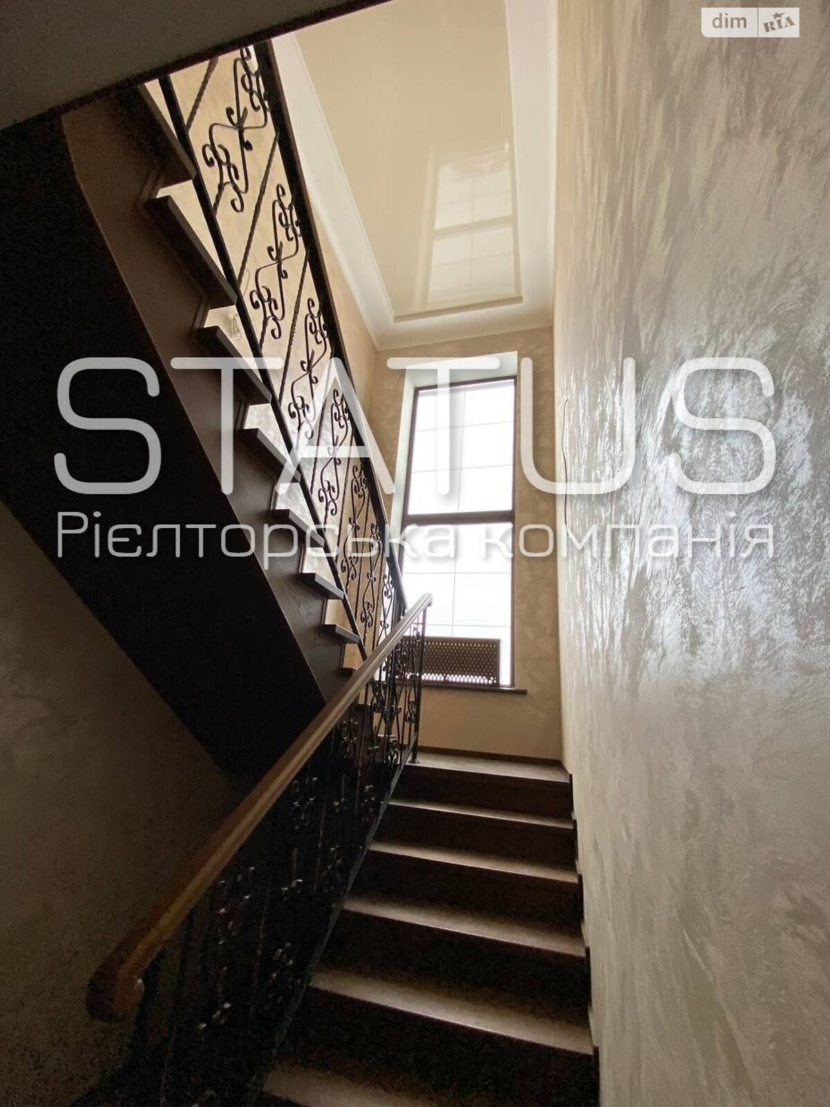 двоповерховий будинок з гаражем, 251.9 кв. м, керамічна цегла. Продаж у Гожулах фото 1 двоповерховий будинок з гаражем, 251.9 кв. м, керамічна цегла. Продаж у Гожулах фото 1