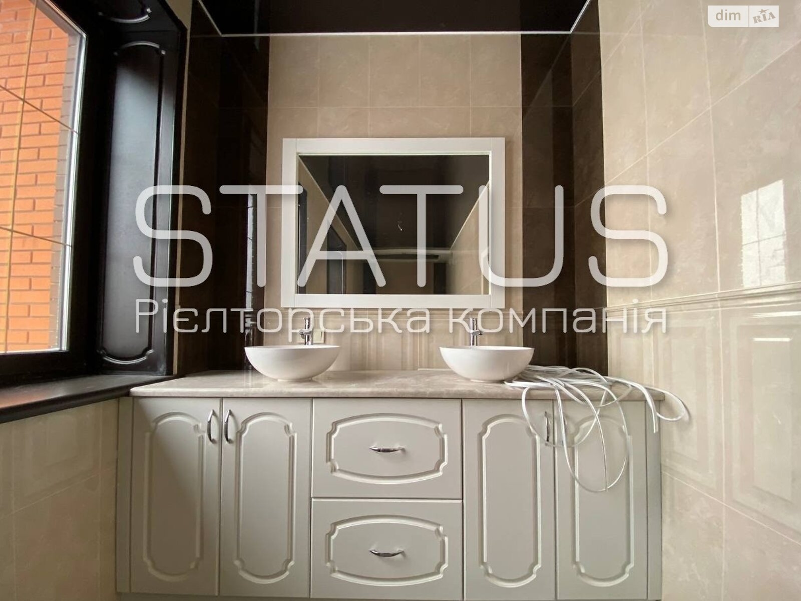 двоповерховий будинок з гаражем, 251.9 кв. м, цегла. Продаж в Полтаві, район Браїлки фото 1 двоповерховий будинок з гаражем, 251.9 кв. м, цегла. Продаж в Полтаві, район Браїлки фото 1