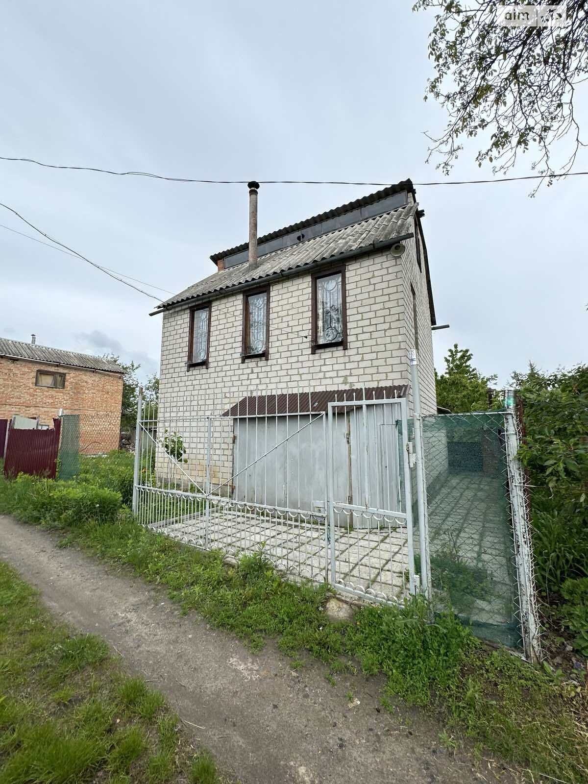 двухэтажный дом с гаражом, 100 кв. м, кирпич. Продажа в Полтаве фото 1 двухэтажный дом с гаражом, 100 кв. м, кирпич. Продажа в Полтаве фото 1