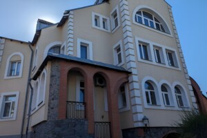 триповерховий будинок з гаражем, 500 кв. м, цегла. Продаж в Полтаві, район Павленки фото 2