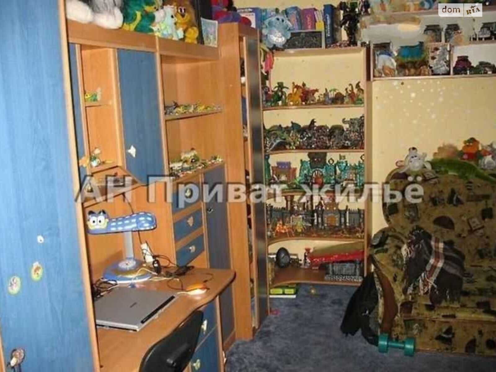 двухэтажный дом, 300 кв. м, цегла. Продажа в Полтаве район Ивонченцы фото 1