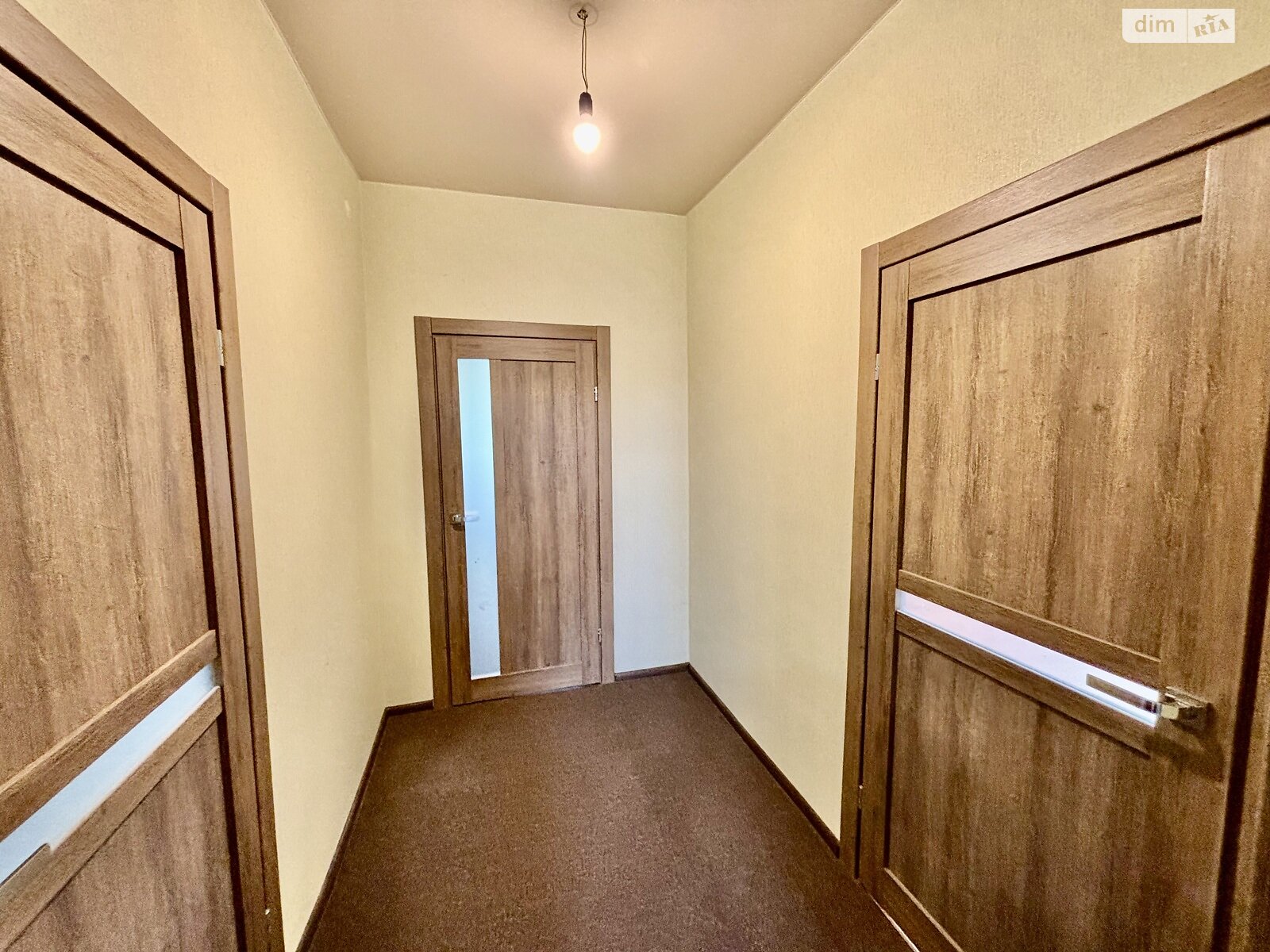 двоповерховий будинок з балконом, 179 кв. м, цегла. Продаж у Полтаві фото 1 двоповерховий будинок з балконом, 179 кв. м, цегла. Продаж у Полтаві фото 1