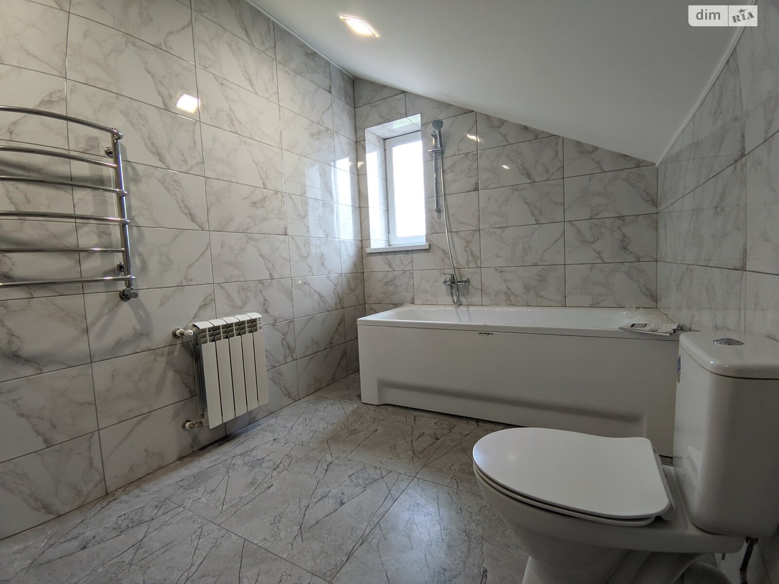двоповерховий будинок, 175 кв. м, цегла. Продаж в Полтаві, район Київський фото 1 двоповерховий будинок, 175 кв. м, цегла. Продаж в Полтаві, район Київський фото 1