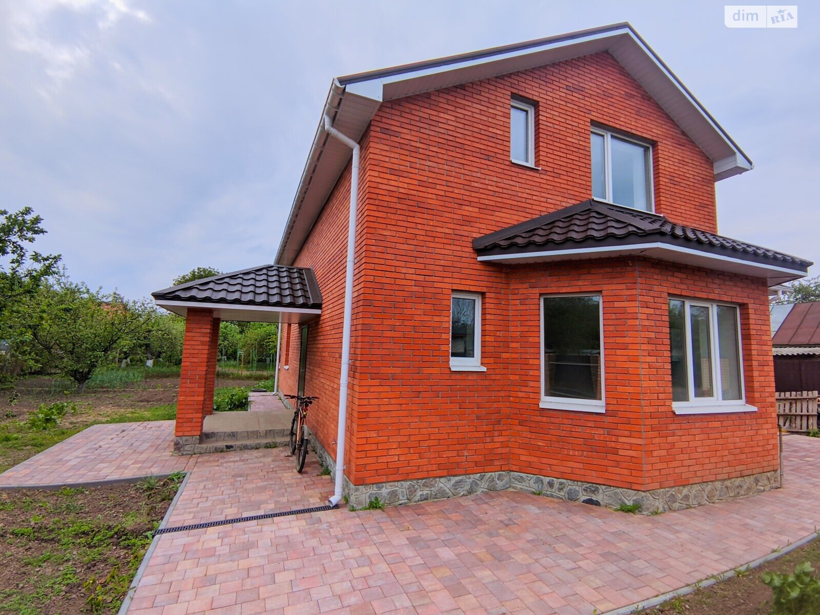 двоповерховий будинок, 175 кв. м, цегла. Продаж в Полтаві, район Київський фото 1 двоповерховий будинок, 175 кв. м, цегла. Продаж в Полтаві, район Київський фото 1