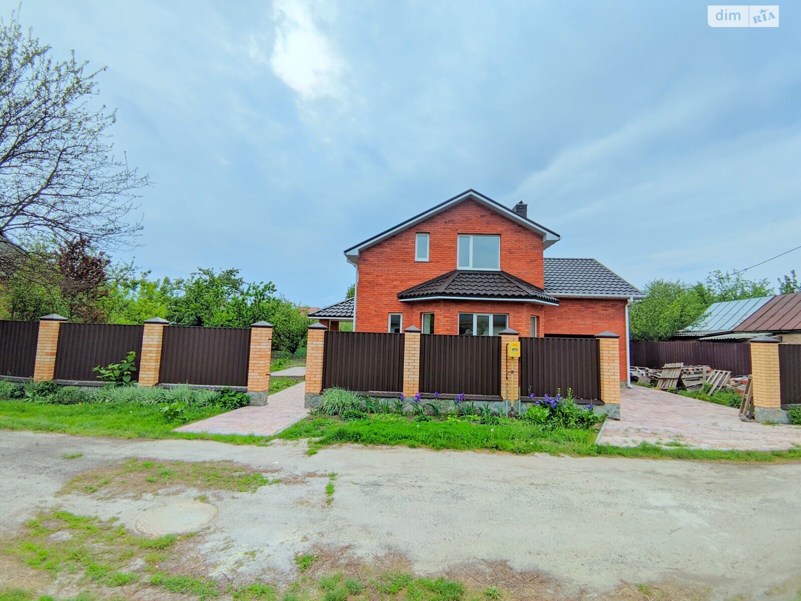 двоповерховий будинок, 175 кв. м, цегла. Продаж в Полтаві, район Київський фото 1 двоповерховий будинок, 175 кв. м, цегла. Продаж в Полтаві, район Київський фото 1