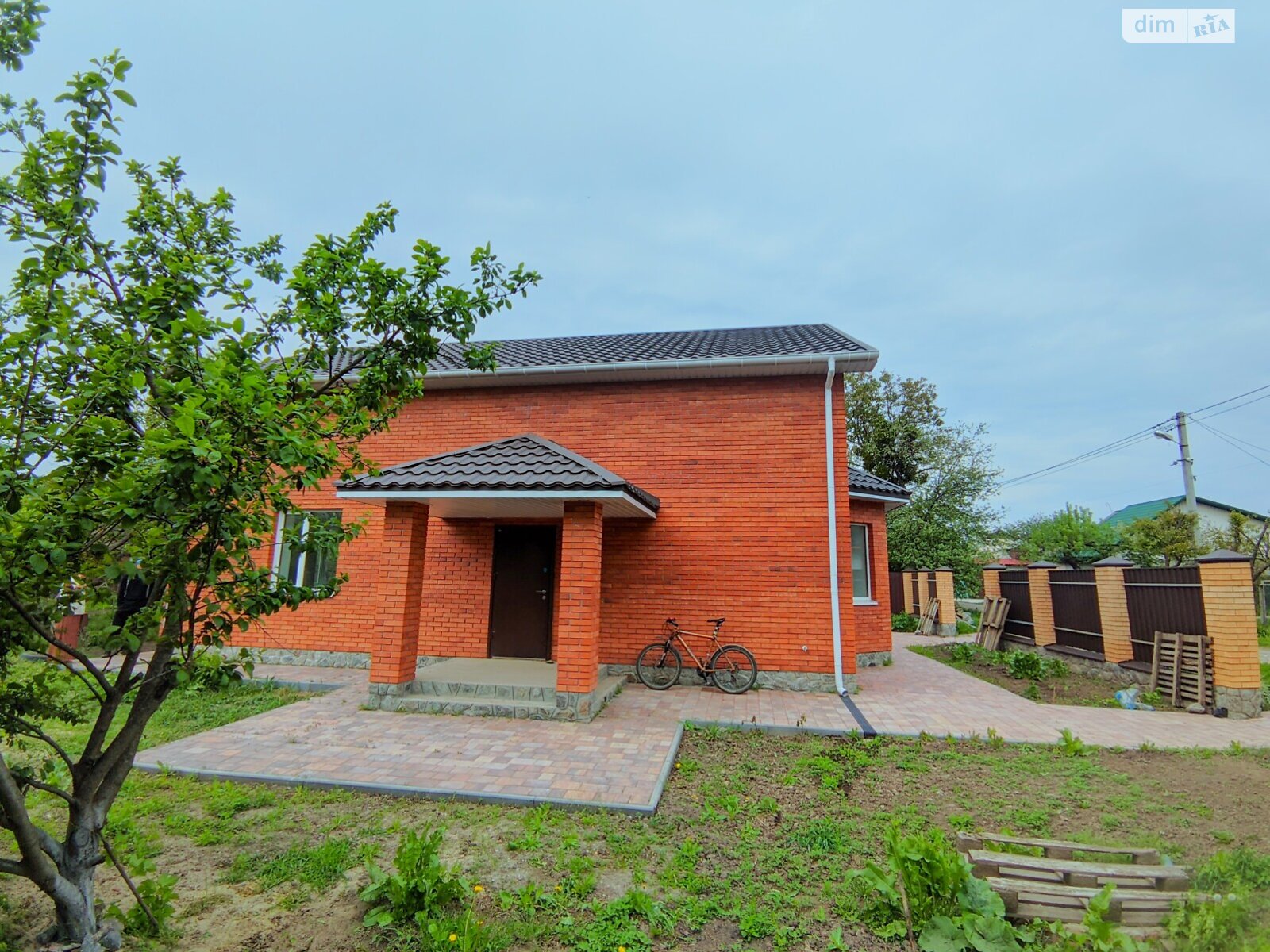 двоповерховий будинок, 175 кв. м, цегла. Продаж в Полтаві, район Київський фото 1 двоповерховий будинок, 175 кв. м, цегла. Продаж в Полтаві, район Київський фото 1