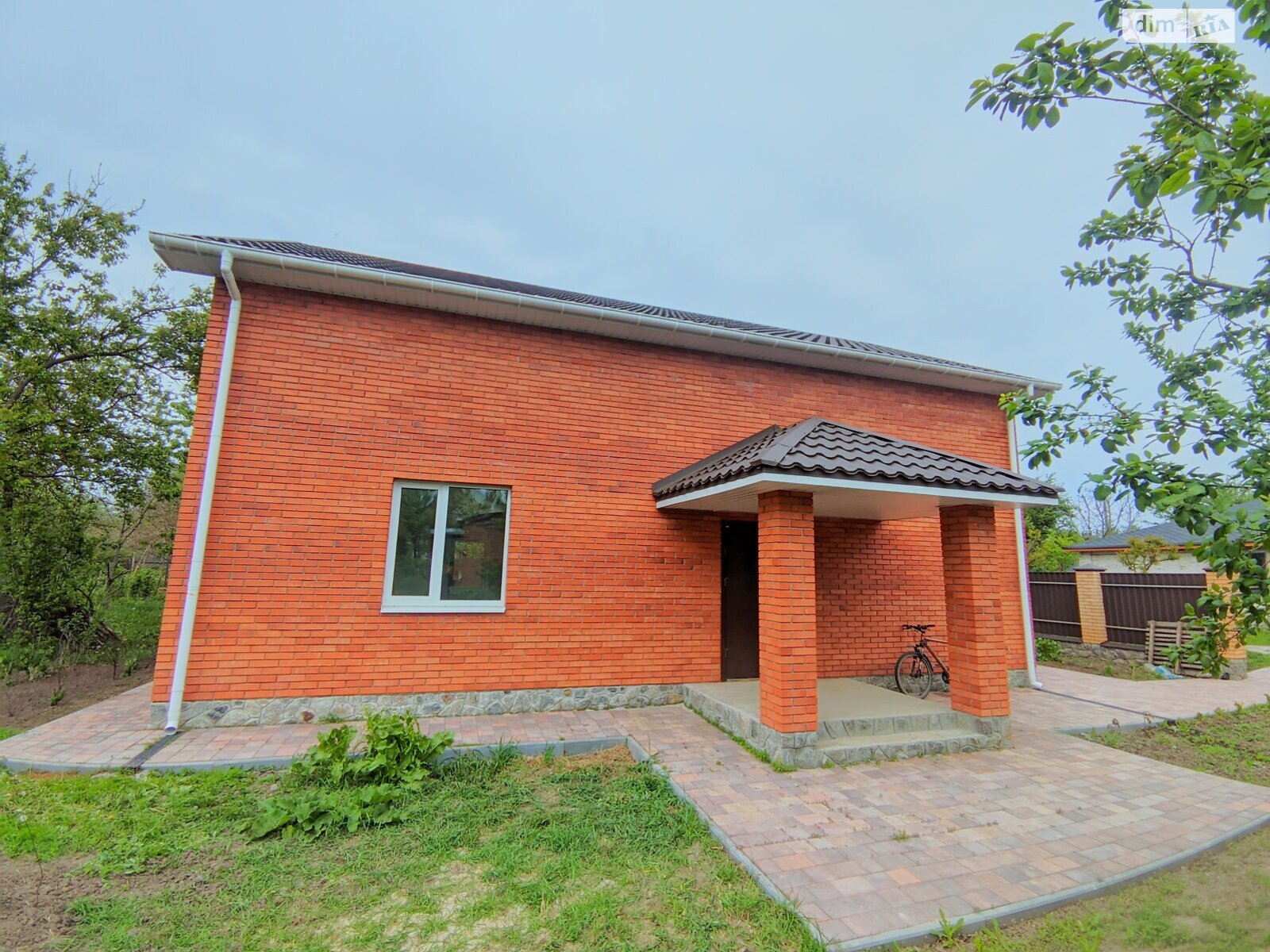 двоповерховий будинок, 175 кв. м, цегла. Продаж в Полтаві, район Київський фото 1 двоповерховий будинок, 175 кв. м, цегла. Продаж в Полтаві, район Київський фото 1