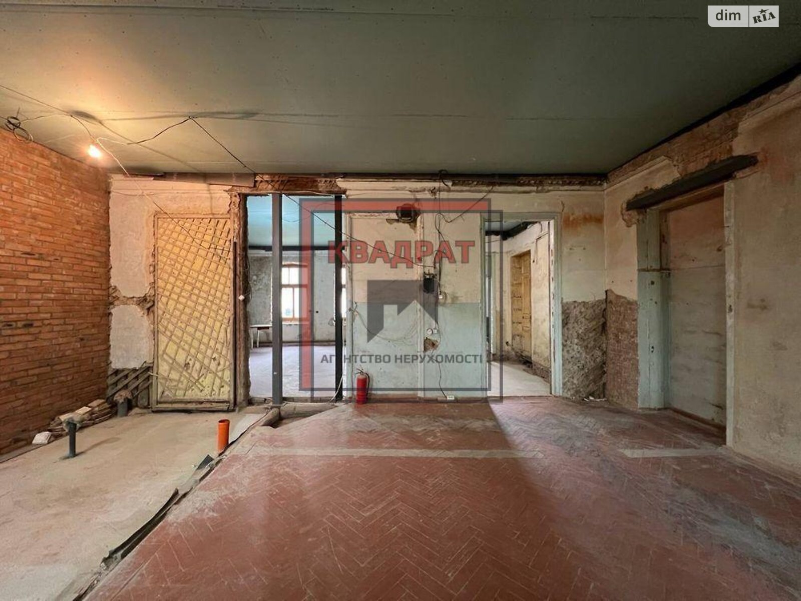 одноповерховий будинок, 244 кв. м, кирпич. Продаж в Полтаві, район Київський фото 1 одноповерховий будинок, 244 кв. м, кирпич. Продаж в Полтаві, район Київський фото 1