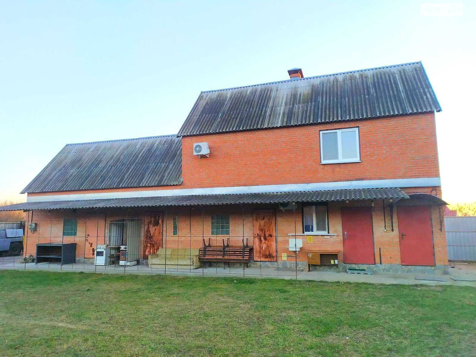 двухэтажный дом с гаражом, 277.9 кв. м, кирпич. Продажа в Полтаве район Киевский фото 1 двухэтажный дом с гаражом, 277.9 кв. м, кирпич. Продажа в Полтаве район Киевский фото 1