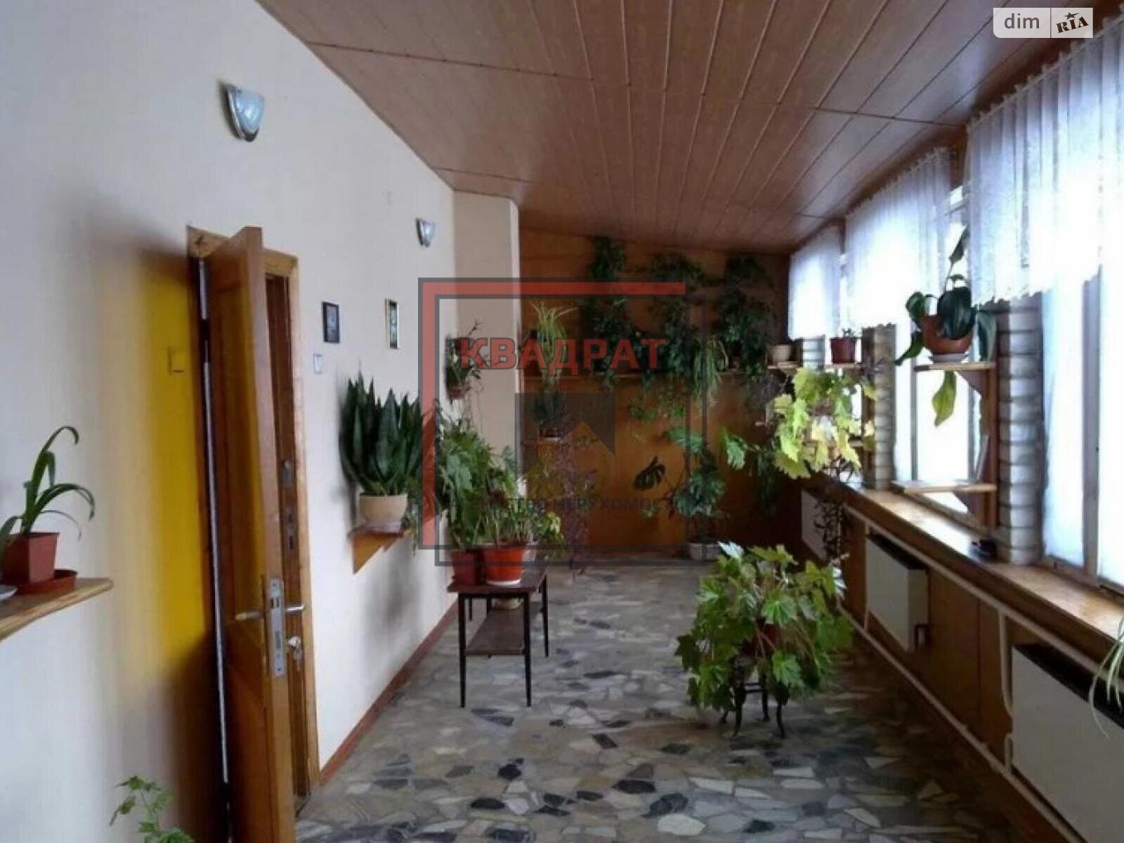 трехэтажный дом, 456 кв. м, кирпич. Продажа в Полтаве район Киевский фото 1