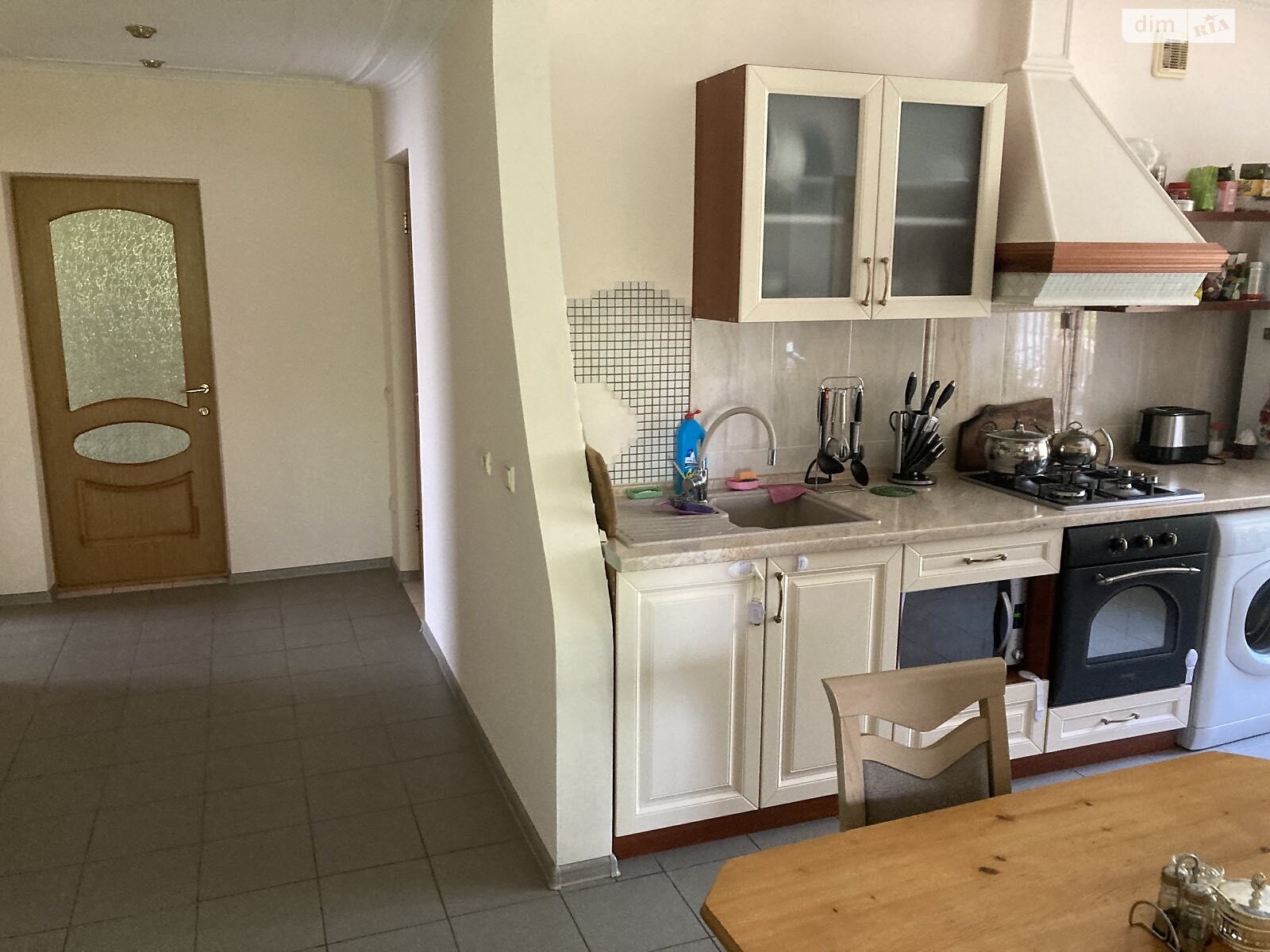 двухэтажный дом с гаражом, 232 кв. м, кирпич. Продажа в Полтаве район Климовка фото 1 двухэтажный дом с гаражом, 232 кв. м, кирпич. Продажа в Полтаве район Климовка фото 1