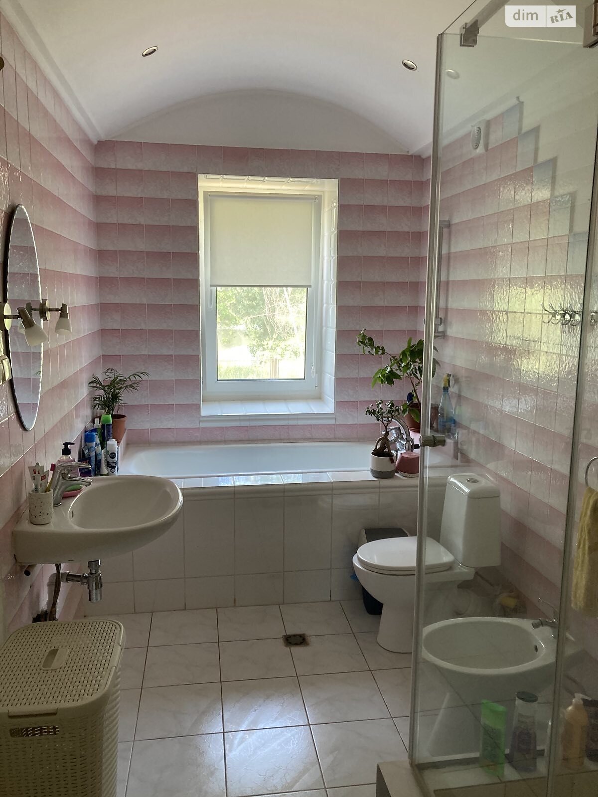двухэтажный дом с гаражом, 232 кв. м, кирпич. Продажа в Полтаве район Климовка фото 1 двухэтажный дом с гаражом, 232 кв. м, кирпич. Продажа в Полтаве район Климовка фото 1