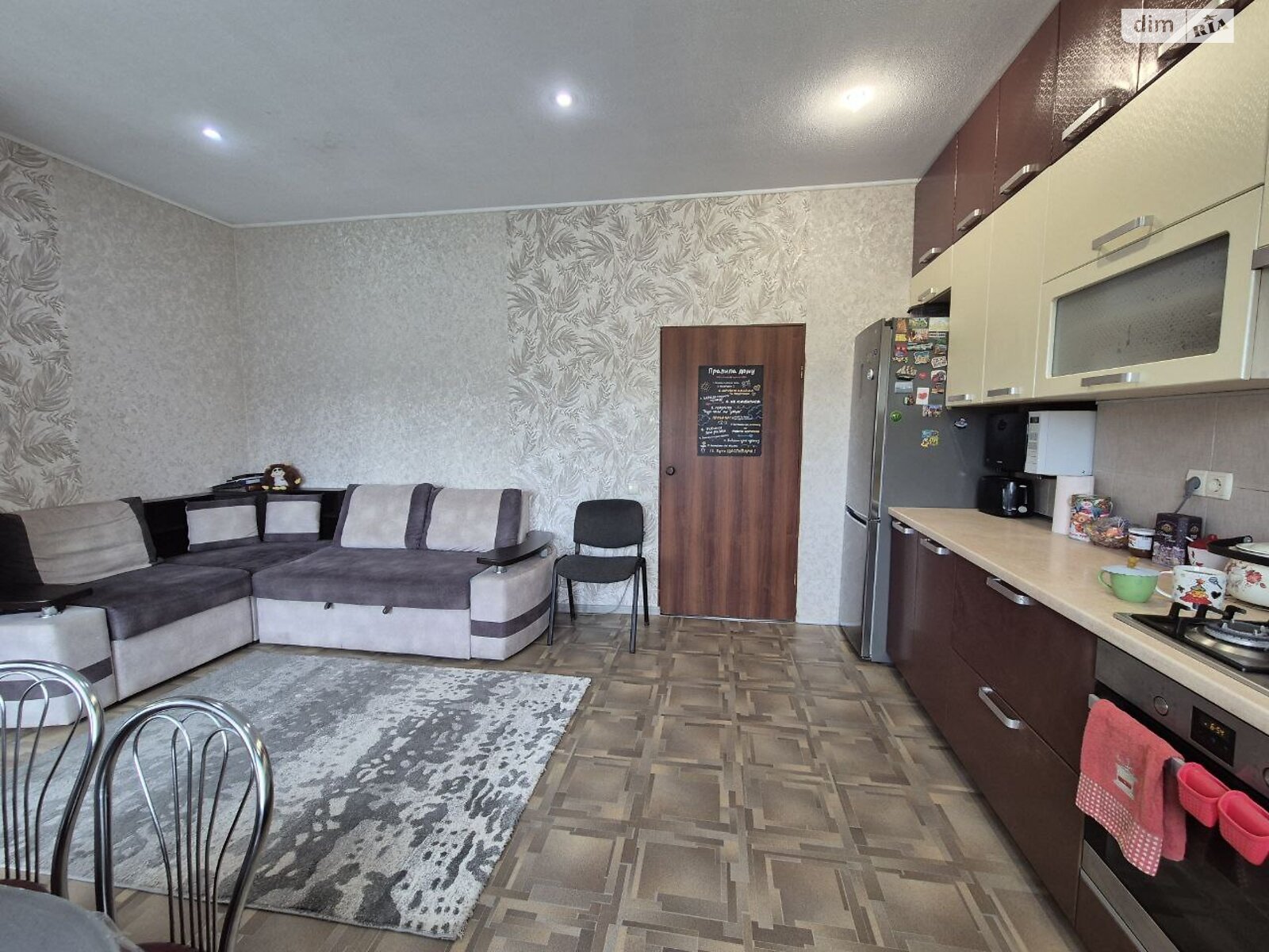 двухэтажный дом с ремонтом, 160 кв. м, кирпич. Продажа в Полтаве фото 1 двухэтажный дом с ремонтом, 160 кв. м, кирпич. Продажа в Полтаве фото 1