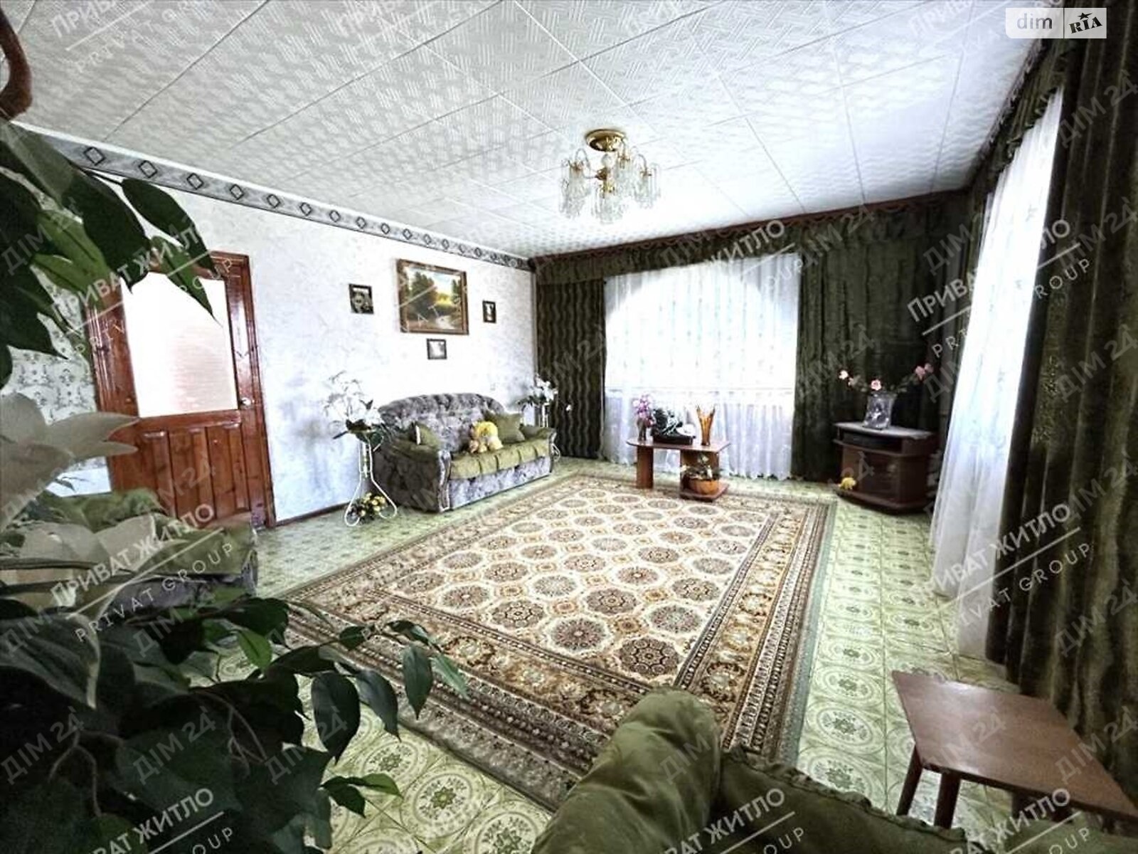 двоповерховий будинок з гаражем, 271 кв. м, цегла. Продаж в Полтаві, район Червоний Шлях фото 1 двоповерховий будинок з гаражем, 271 кв. м, цегла. Продаж в Полтаві, район Червоний Шлях фото 1