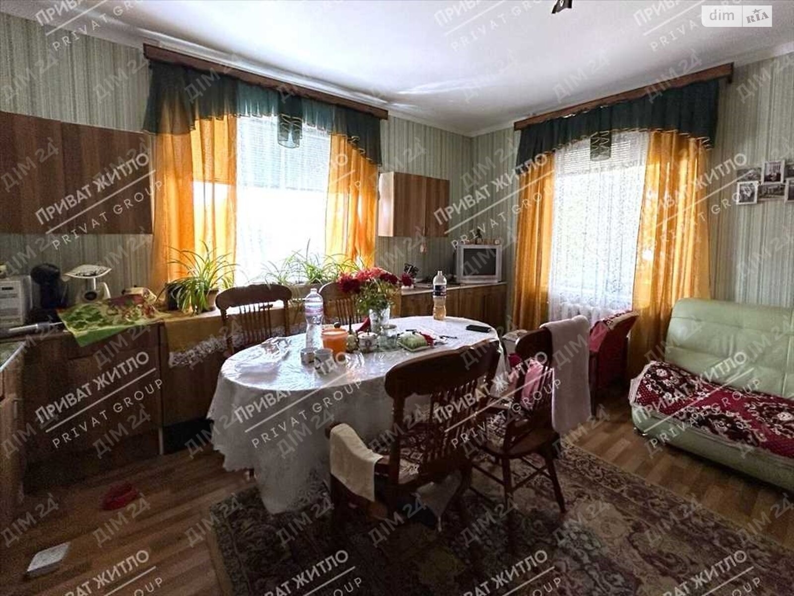 двоповерховий будинок з гаражем, 271 кв. м, цегла. Продаж в Полтаві, район Червоний Шлях фото 1 двоповерховий будинок з гаражем, 271 кв. м, цегла. Продаж в Полтаві, район Червоний Шлях фото 1