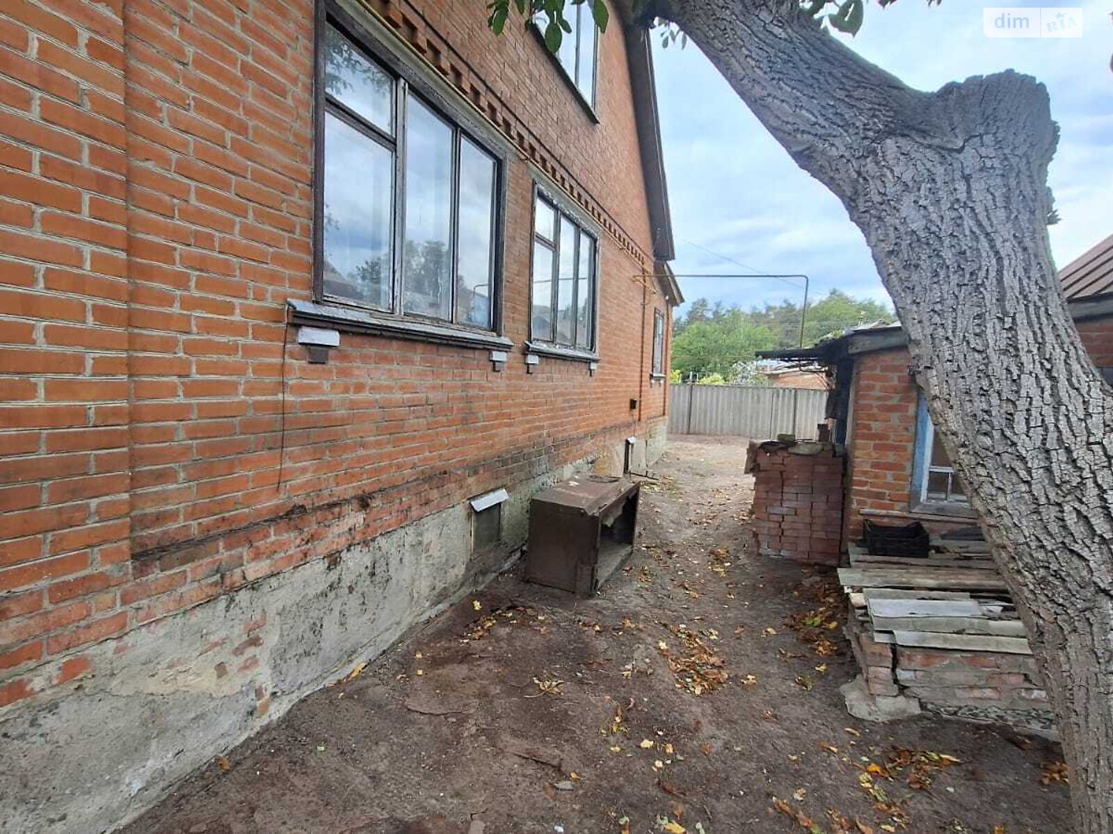 двоповерховий будинок, 96 кв. м, цегла. Продаж в Полтаві, район Крутий Берег фото 1