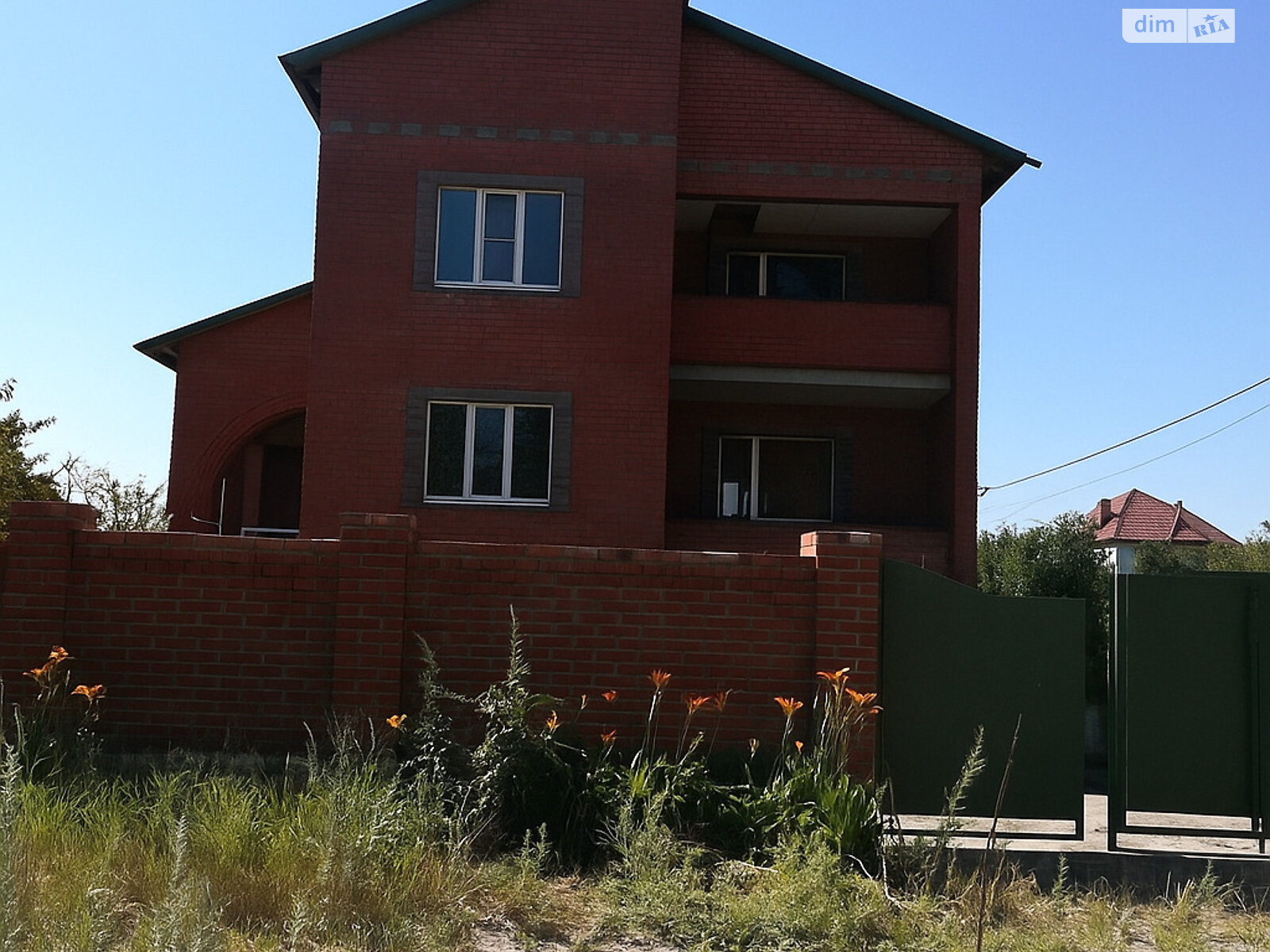 двухэтажный дом с гаражом, 261.8 кв. м, кирпич. Продажа в Полтаве район Лесок фото 1 двухэтажный дом с гаражом, 261.8 кв. м, кирпич. Продажа в Полтаве район Лесок фото 1