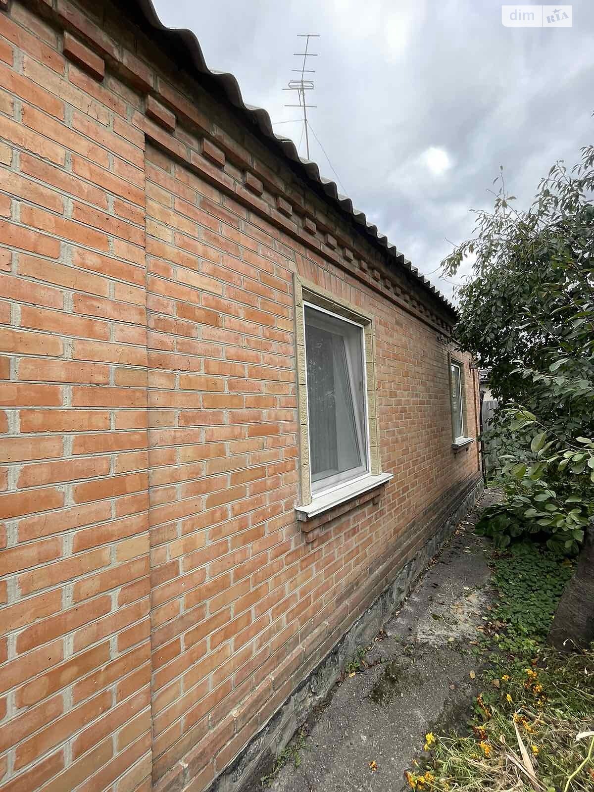 одноповерховий будинок з гаражем, 55 кв. м, цегла. Продаж в Полтаві, район Лісок фото 1