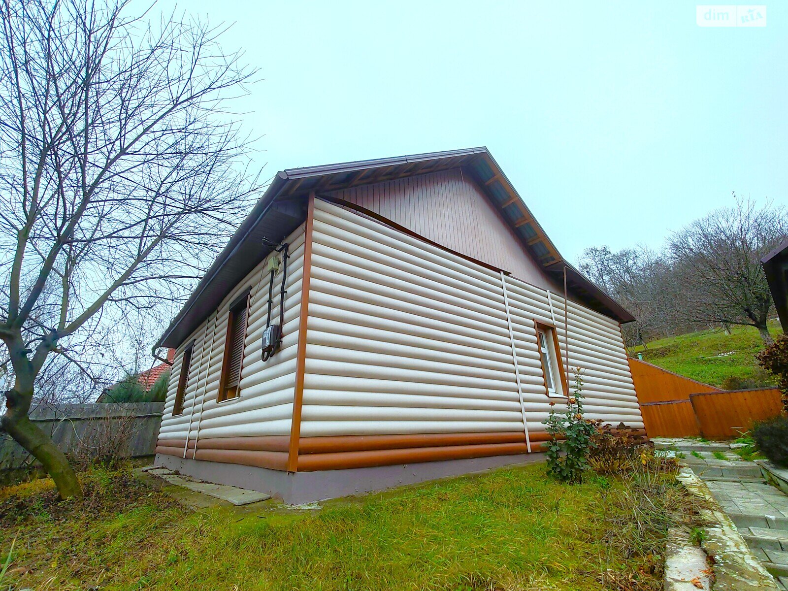 одноэтажный дом с гаражом, 68.6 кв. м, кирпич. Продажа в Полтаве район Подол фото 1 одноэтажный дом с гаражом, 68.6 кв. м, кирпич. Продажа в Полтаве район Подол фото 1