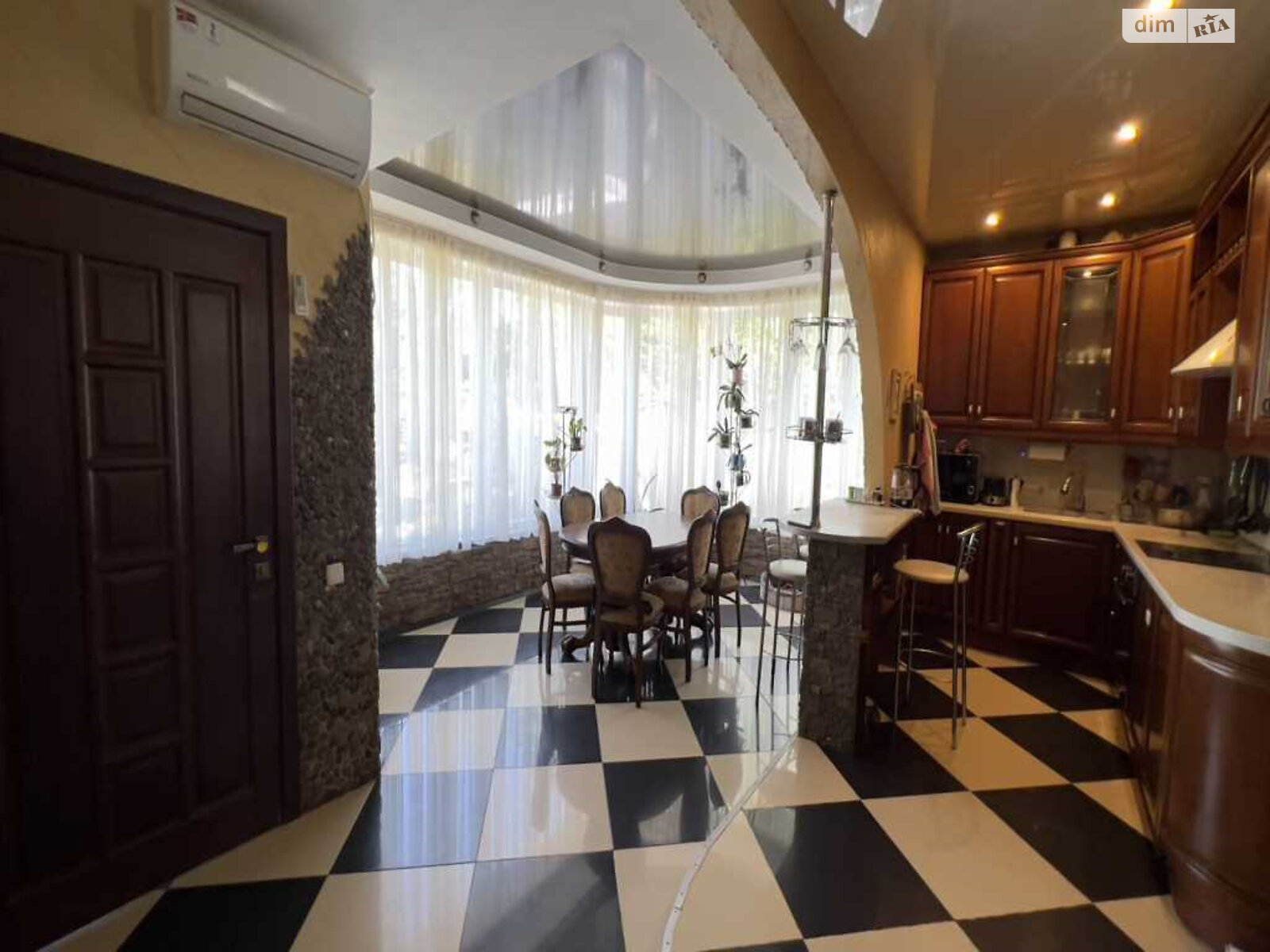одноэтажный дом, 85.3 кв. м, кирпич. Продажа в Полтаве район Подольский фото 1 одноэтажный дом, 85.3 кв. м, кирпич. Продажа в Полтаве район Подольский фото 1