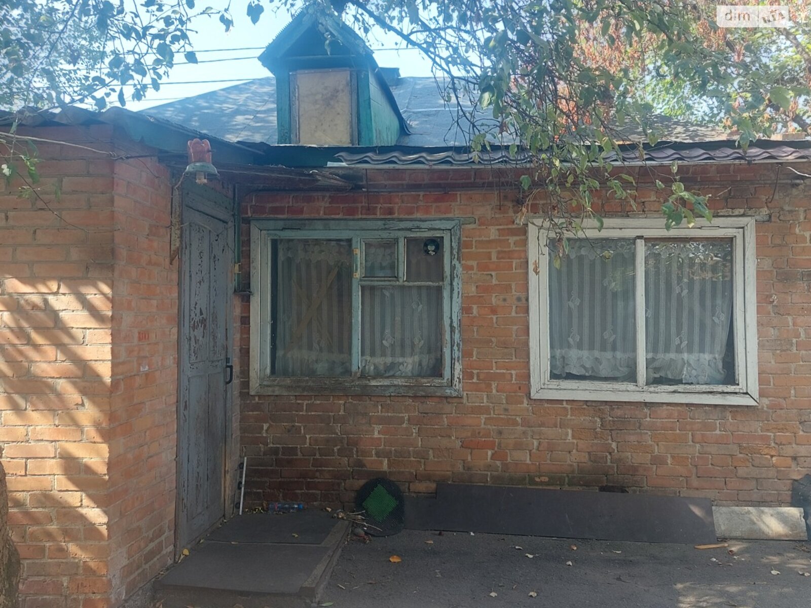 трехэтажный дом, 140 кв. м, кирпич. Продажа в Полтаве район Подольский фото 1