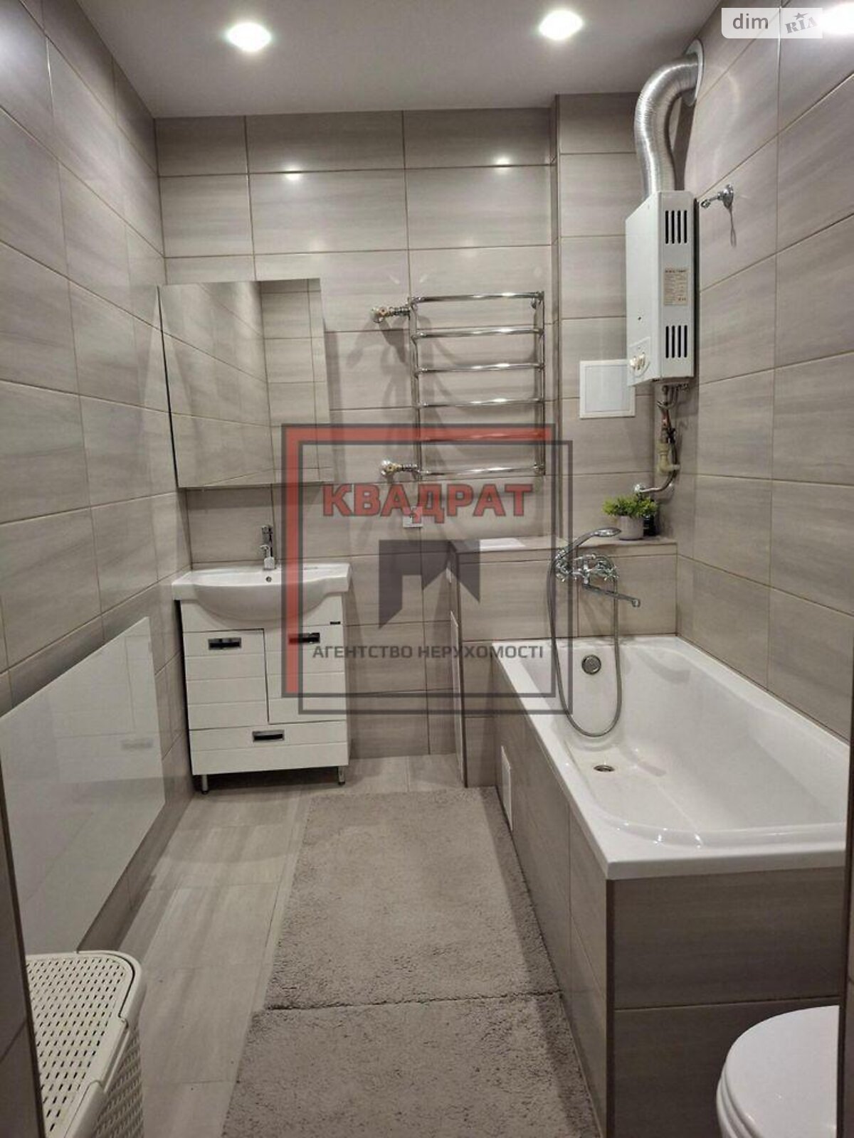двухэтажный дом, 183 кв. м, кирпич. Продажа в Полтаве район Подольский фото 1 двухэтажный дом, 183 кв. м, кирпич. Продажа в Полтаве район Подольский фото 1