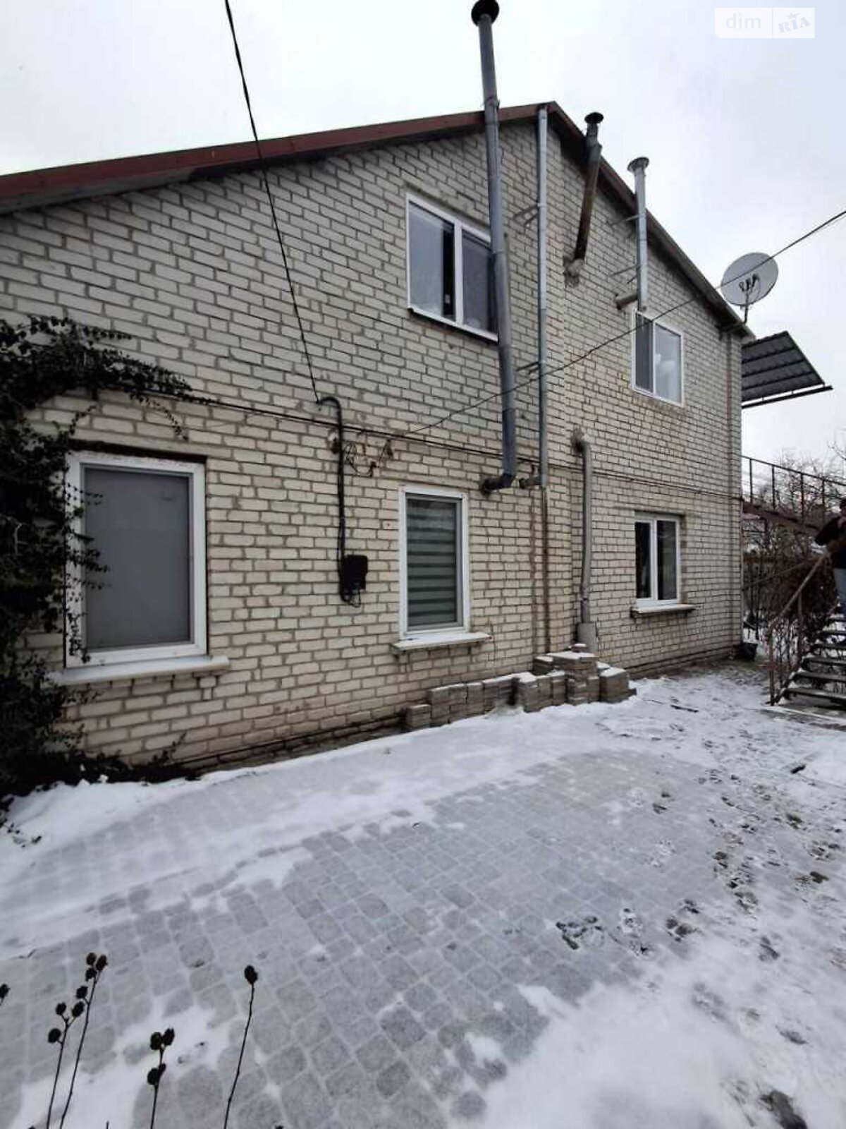 двухэтажный дом с гаражом, 159 кв. м, кирпич. Продажа в Полтаве район Пост-Островок фото 1