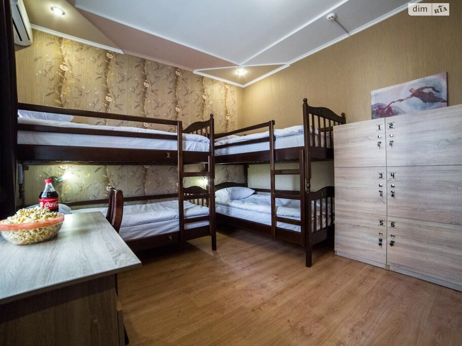 четырехэтажный дом, 667 кв. м, кирпич. Продажа в Полтаве район Пушкаревка фото 1 четырехэтажный дом, 667 кв. м, кирпич. Продажа в Полтаве район Пушкаревка фото 1