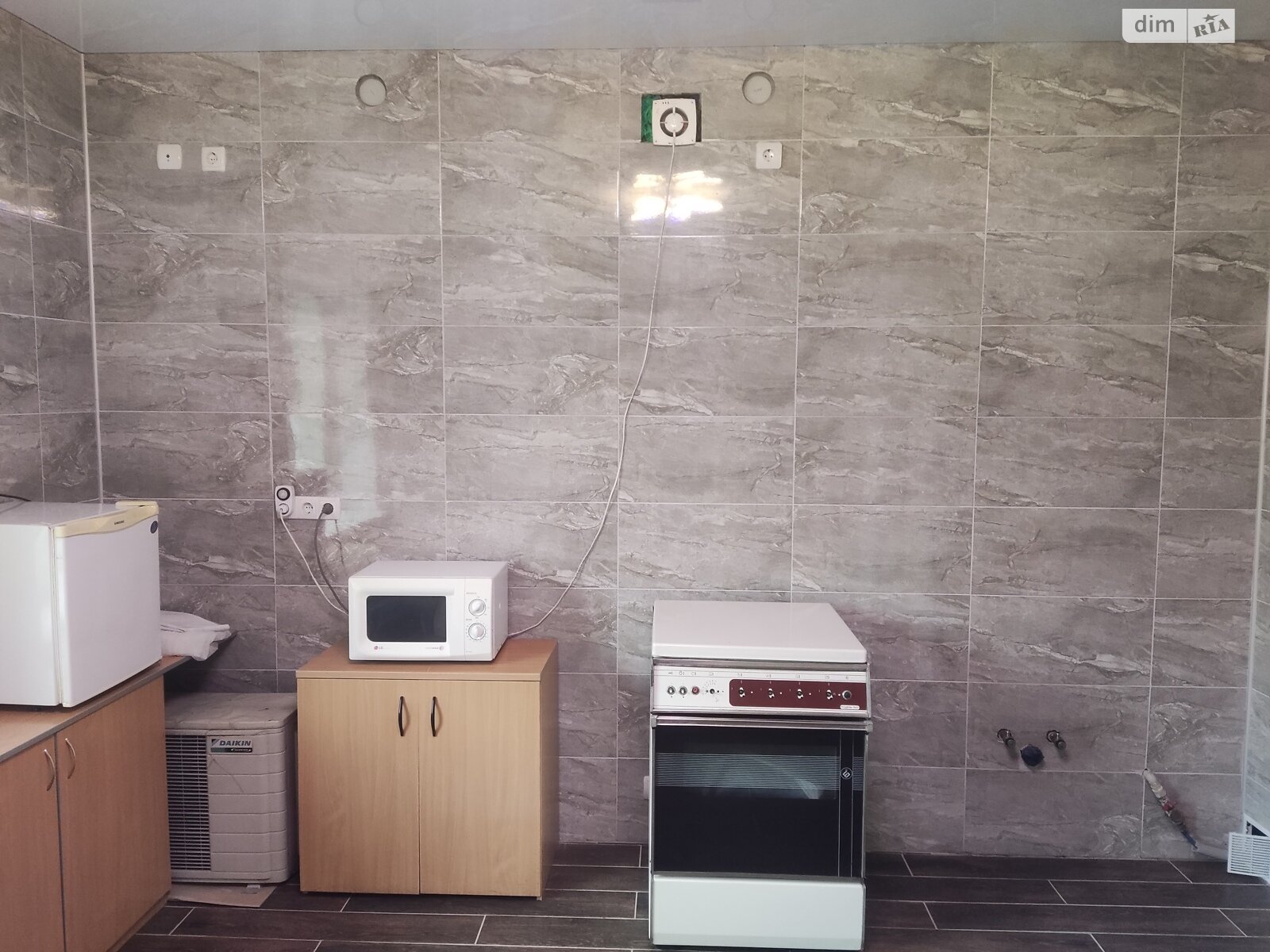 одноэтажный дом с верандой, 85 кв. м, газобетон. Продажа в Полтаве район Рыбцы фото 1 одноэтажный дом с верандой, 85 кв. м, газобетон. Продажа в Полтаве район Рыбцы фото 1