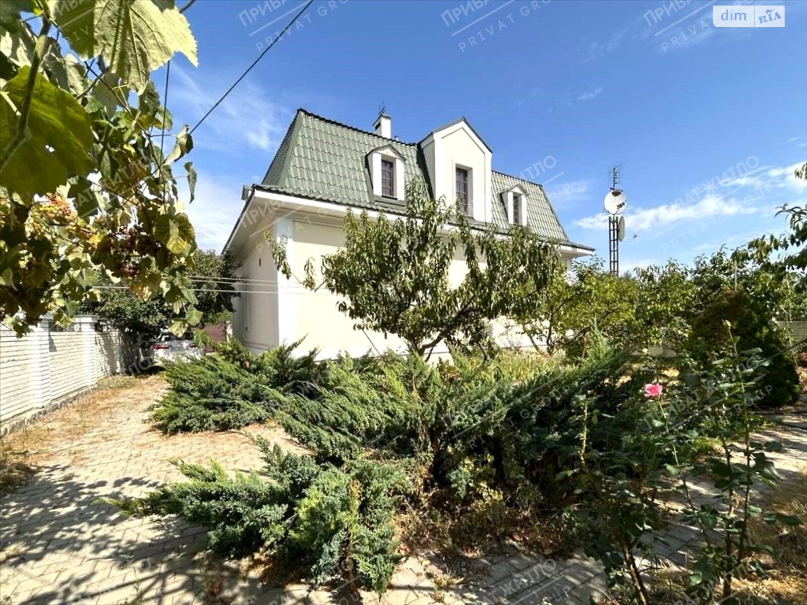 двоповерховий будинок з гаражем, 167 кв. м, цегла. Продаж в Полтаві, район Шевченківський (Жовтневий) фото 1 двоповерховий будинок з гаражем, 167 кв. м, цегла. Продаж в Полтаві, район Шевченківський (Жовтневий) фото 1
