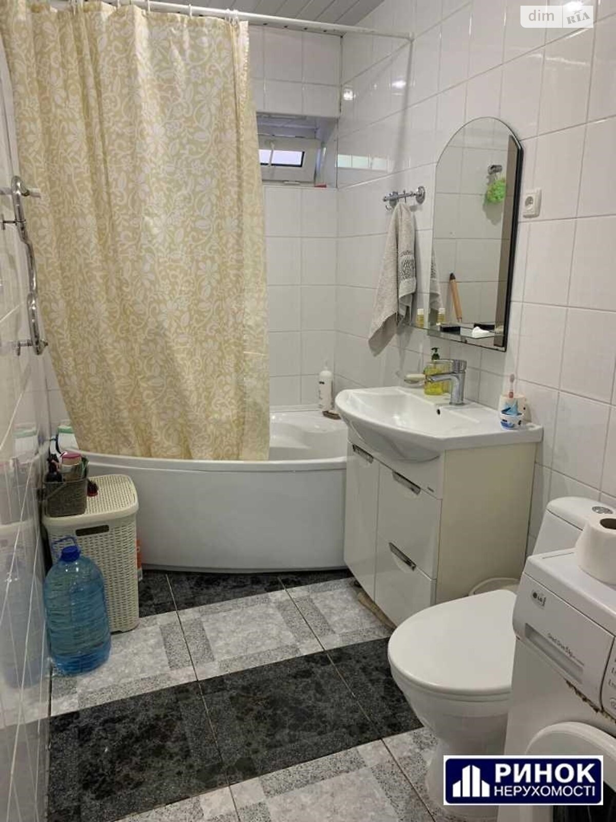 одноэтажный дом с верандой, 113.3 кв. м, кирпич. Продажа в Полтаве район Центр фото 1 одноэтажный дом с верандой, 113.3 кв. м, кирпич. Продажа в Полтаве район Центр фото 1