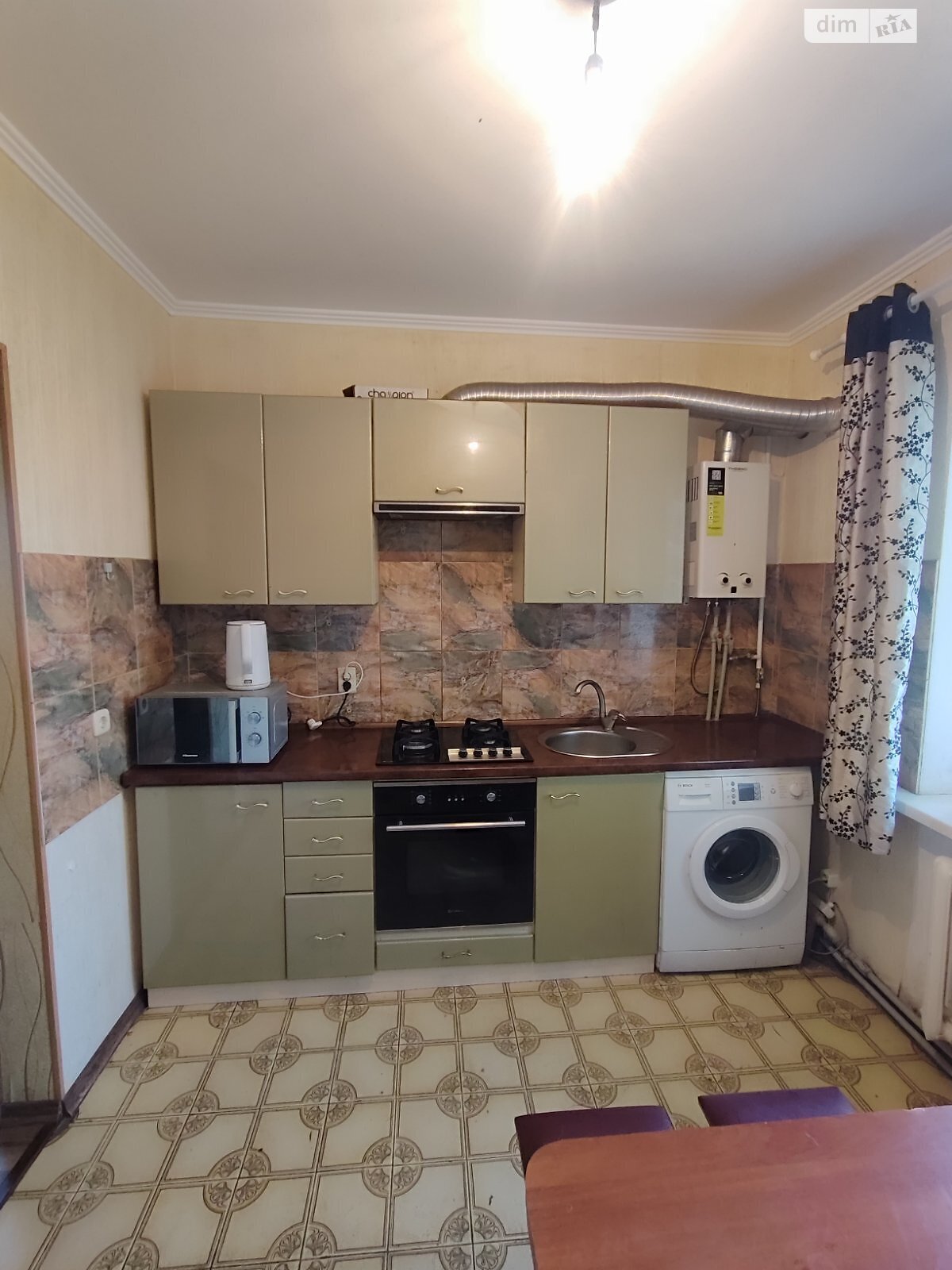 двухэтажный дом с гаражом, 97.6 кв. м, кирпич. Продажа в Полтаве район Центр фото 1 двухэтажный дом с гаражом, 97.6 кв. м, кирпич. Продажа в Полтаве район Центр фото 1