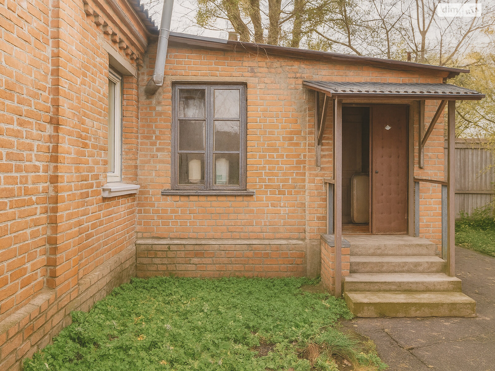 одноэтажный дом с отоплением, 40.1 кв. м, кирпич. Продажа в Полтаве район Центр фото 1 одноэтажный дом с отоплением, 40.1 кв. м, кирпич. Продажа в Полтаве район Центр фото 1