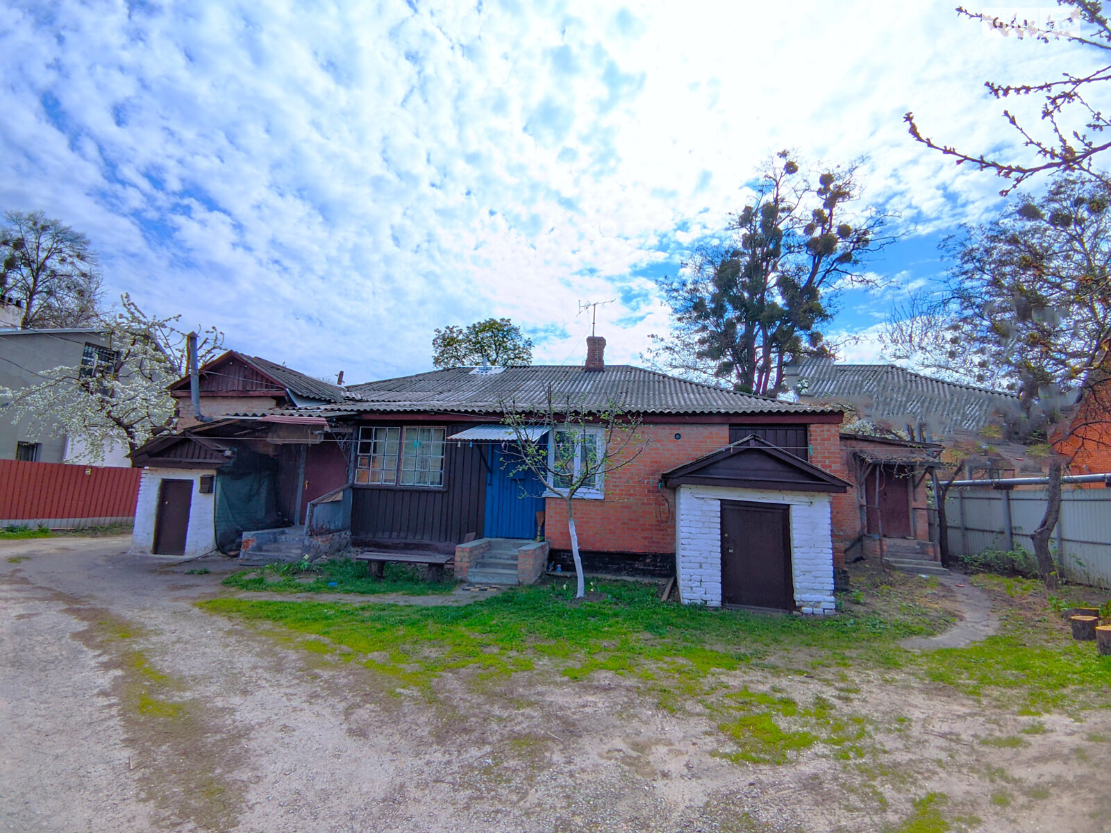 одноэтажный дом с отоплением, 40.1 кв. м, кирпич. Продажа в Полтаве район Центр фото 1 одноэтажный дом с отоплением, 40.1 кв. м, кирпич. Продажа в Полтаве район Центр фото 1