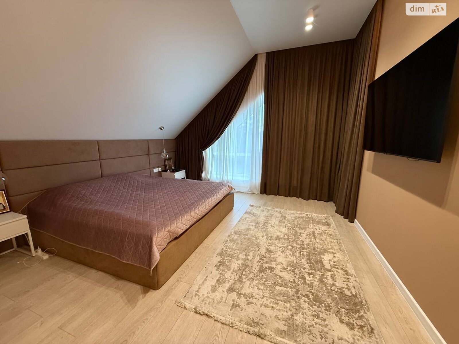 двоповерховий будинок з гаражем, 179.9 кв. м, цегла. Продаж в Полтаві, район Вакуленці фото 1 двоповерховий будинок з гаражем, 179.9 кв. м, цегла. Продаж в Полтаві, район Вакуленці фото 1