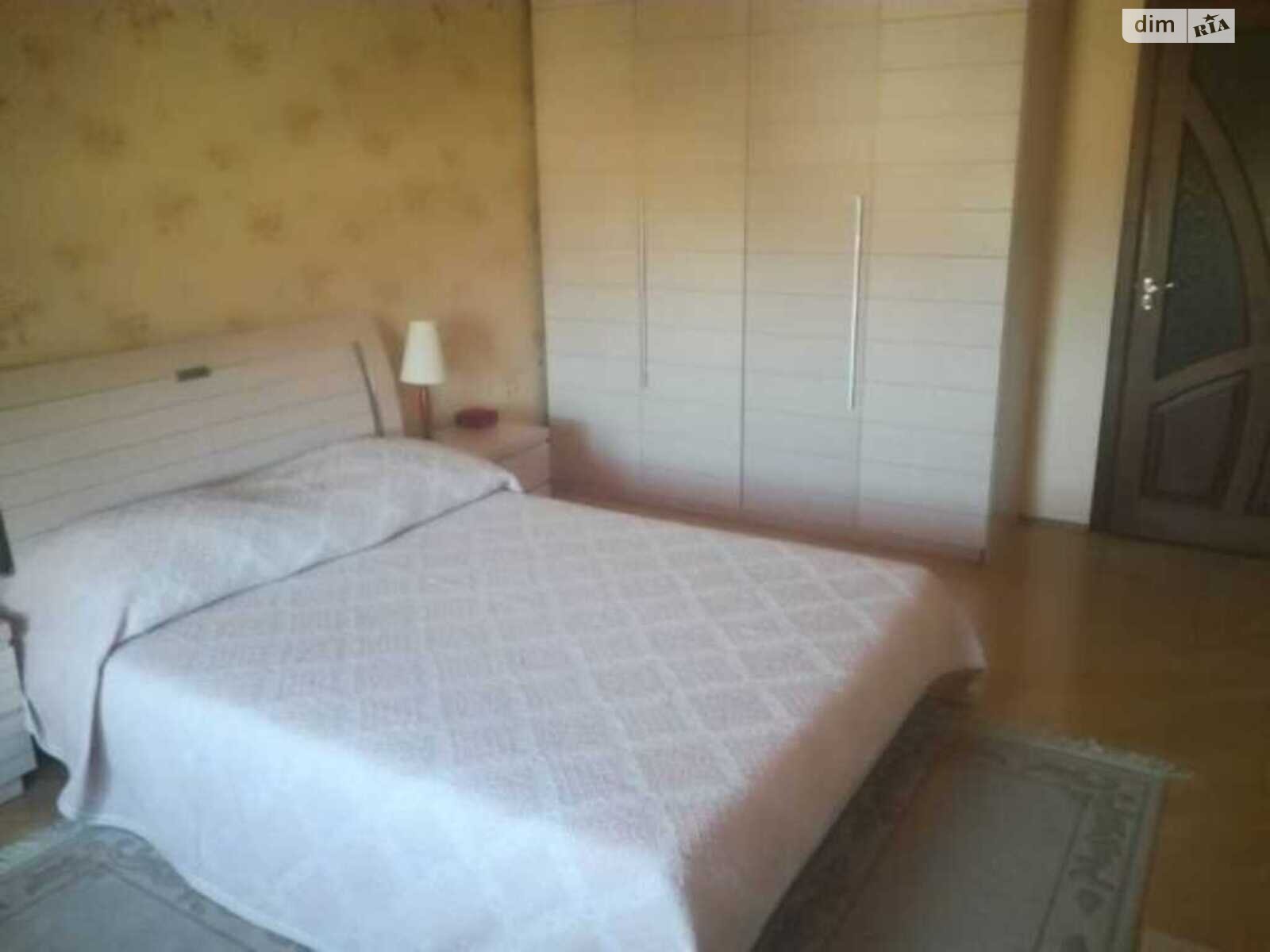 трехэтажный дом, 240 кв. м, цегла. Продажа в Полтаве район Яковцы фото 1