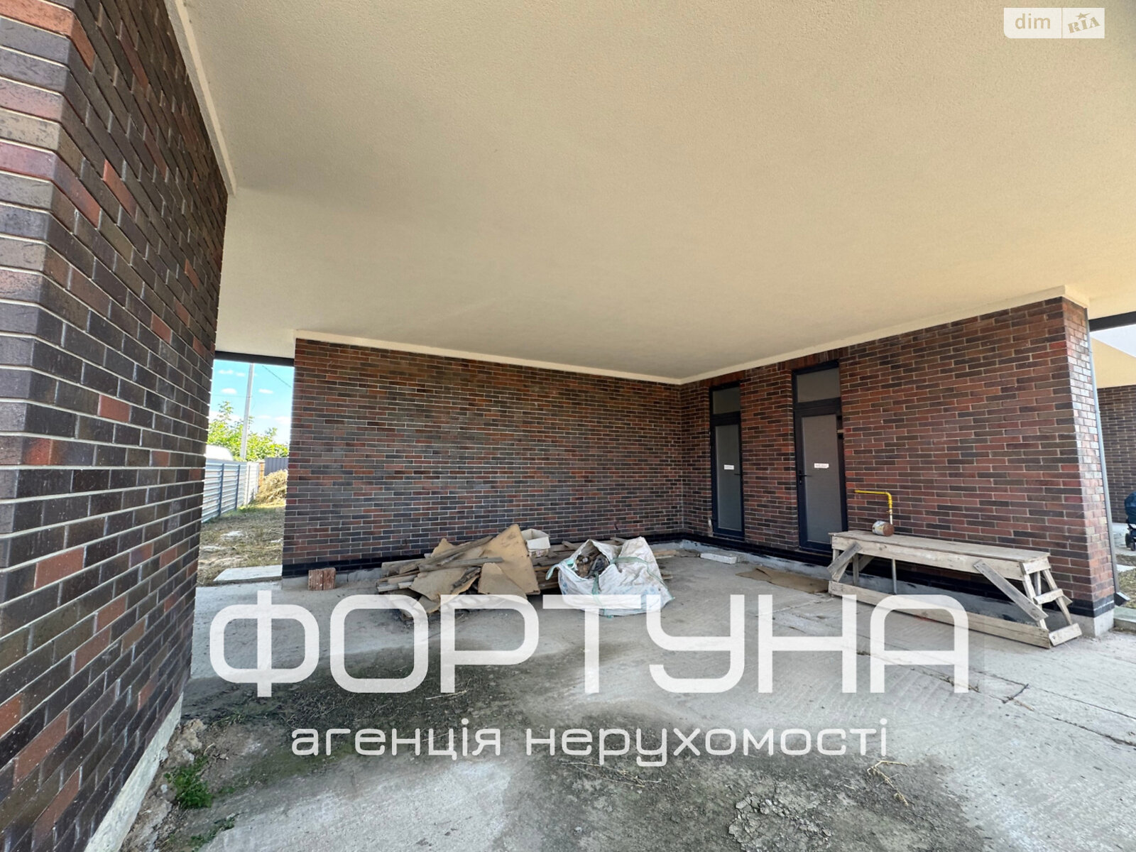 одноэтажный дом, 220 кв. м, кирпич. Продажа в Полтаве район Яр фото 1 одноэтажный дом, 220 кв. м, кирпич. Продажа в Полтаве район Яр фото 1