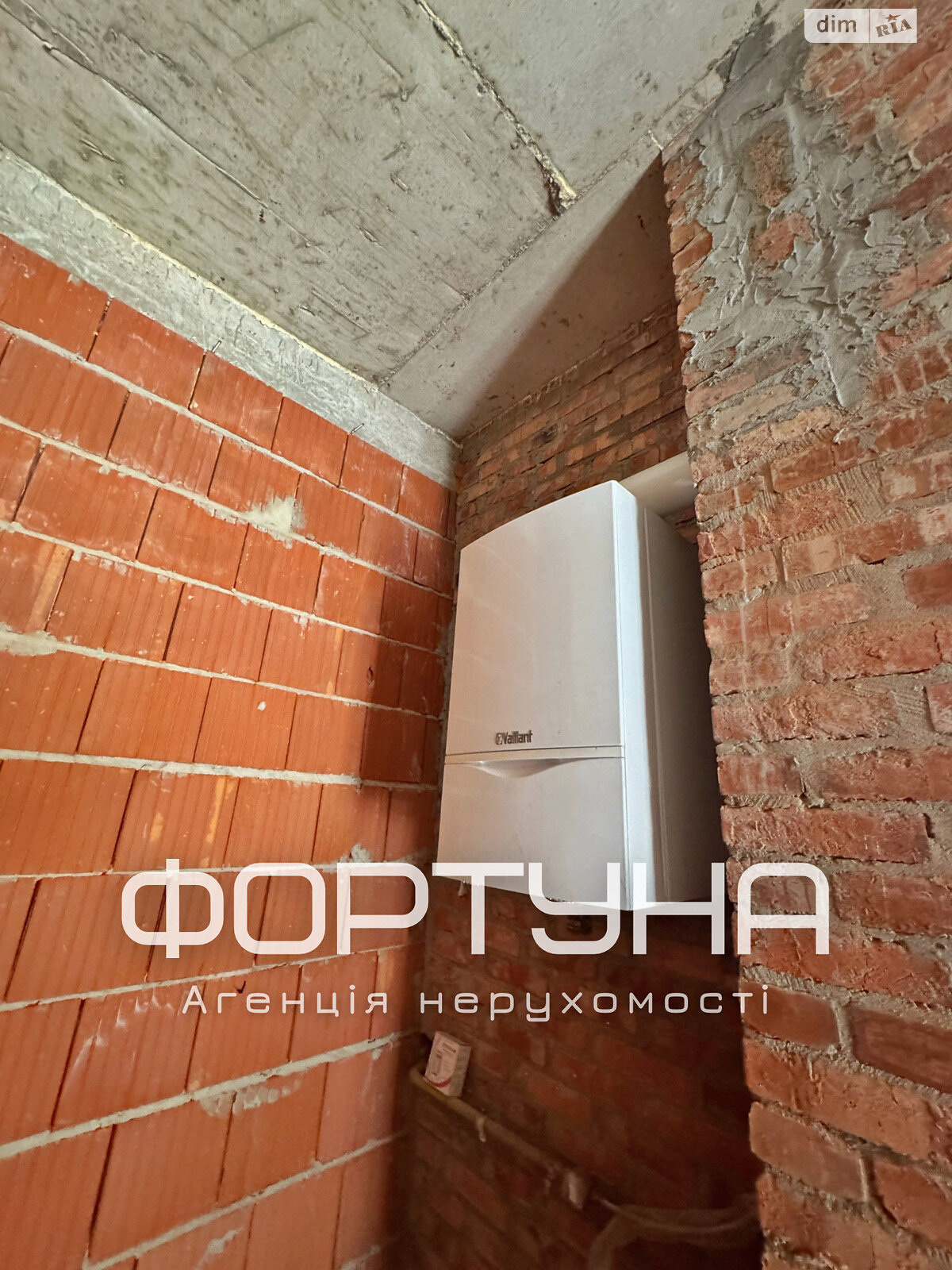 одноэтажный дом, 220 кв. м, кирпич. Продажа в Полтаве район Яр фото 1 одноэтажный дом, 220 кв. м, кирпич. Продажа в Полтаве район Яр фото 1