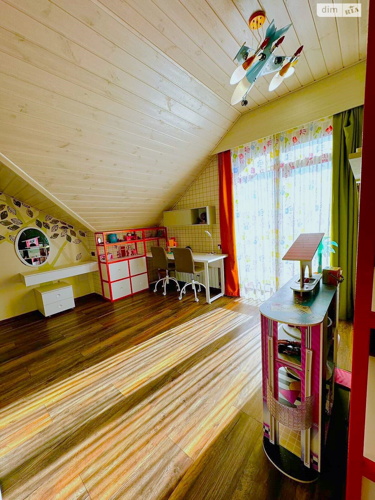 двухэтажный дом с гаражом, 213.8 кв. м, кирпич. Продажа в Полтаве район Яр фото 1 двухэтажный дом с гаражом, 213.8 кв. м, кирпич. Продажа в Полтаве район Яр фото 1