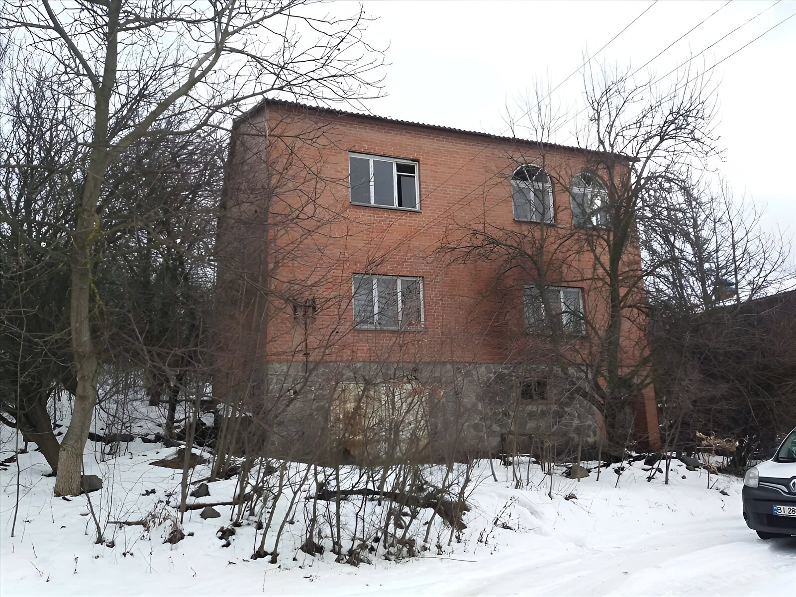 двухэтажный дом, 280 кв. м, кирпич. Продажа в Полтаве район Яр фото 1 двухэтажный дом, 280 кв. м, кирпич. Продажа в Полтаве район Яр фото 1