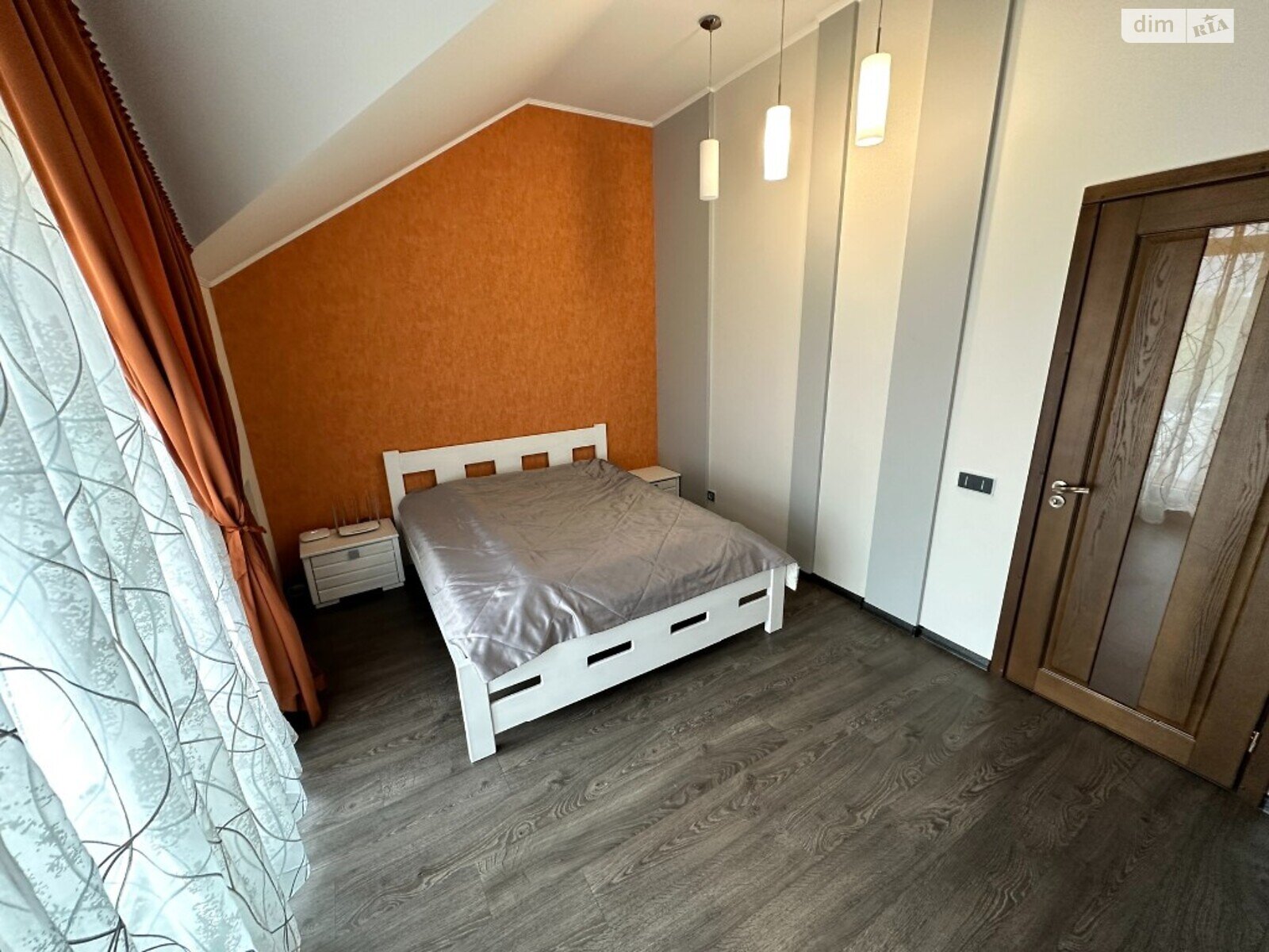 трехэтажный дом с балконом, 224 кв. м, кирпич. Продажа в Полтаве район Яр фото 1