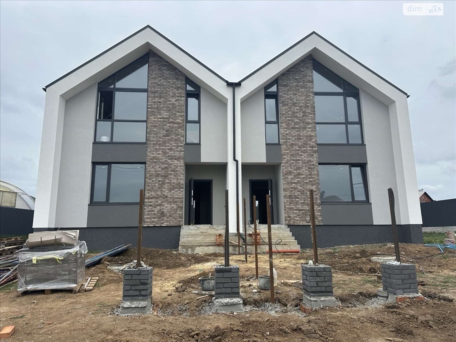 двоповерховий будинок, 140 кв. м, цегла. Продаж в Полтаві, район Яр фото 1 двоповерховий будинок, 140 кв. м, цегла. Продаж в Полтаві, район Яр фото 1