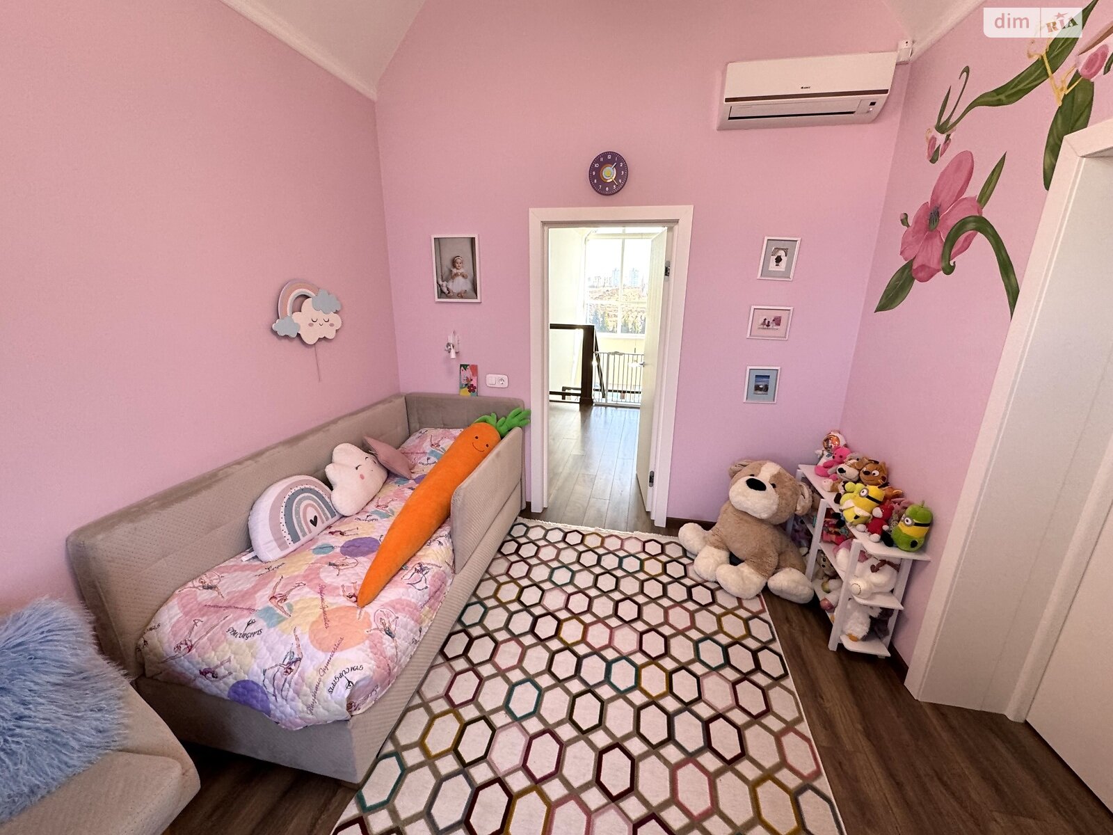 двухэтажный дом с мебелью, 225.4 кв. м, газобетон. Продажа в Полтаве район Юровка фото 1 двухэтажный дом с мебелью, 225.4 кв. м, газобетон. Продажа в Полтаве район Юровка фото 1