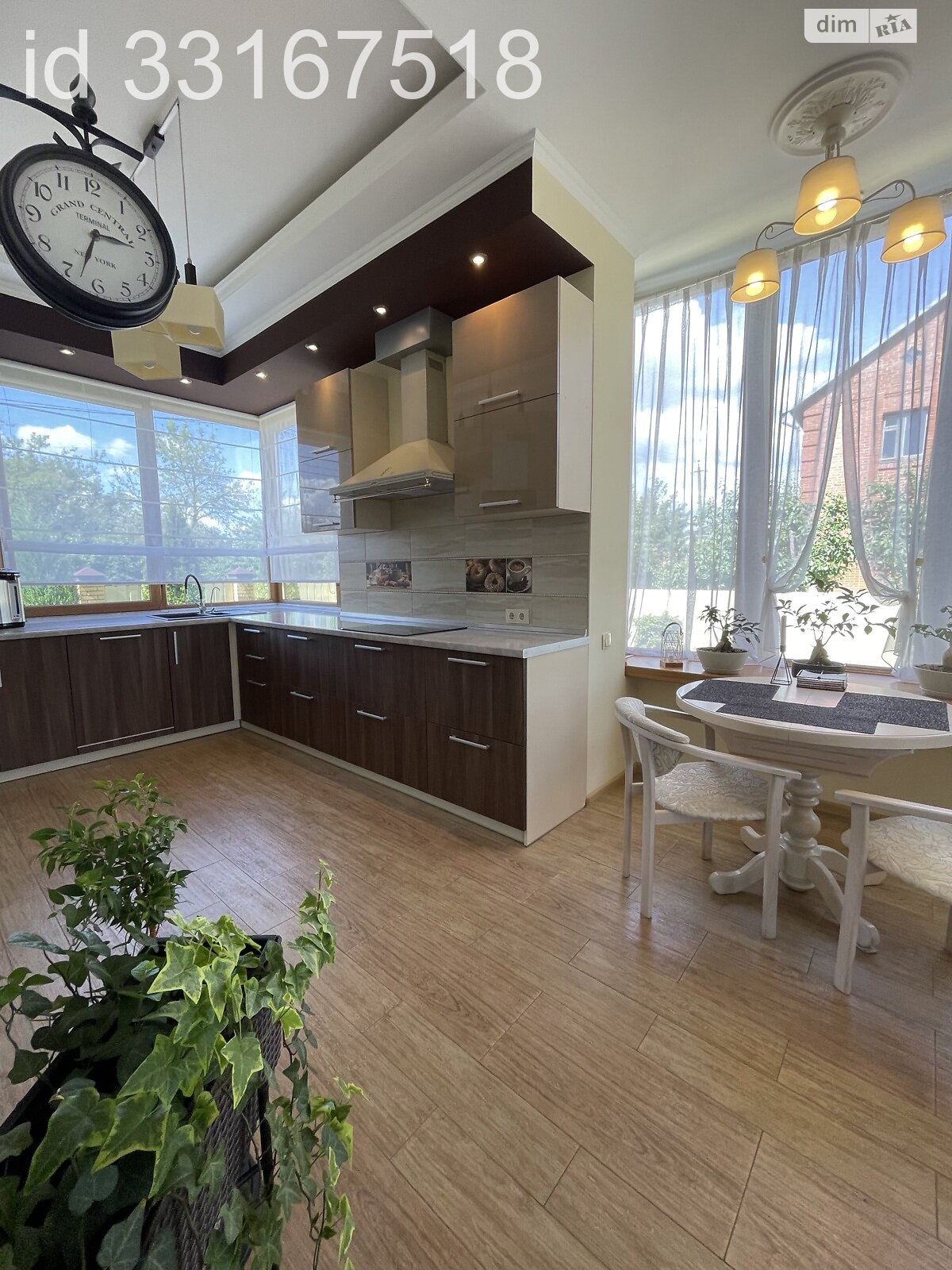 двухэтажный дом с балконом, 245 кв. м, кирпич. Продажа в Полтаве фото 1 двухэтажный дом с балконом, 245 кв. м, кирпич. Продажа в Полтаве фото 1