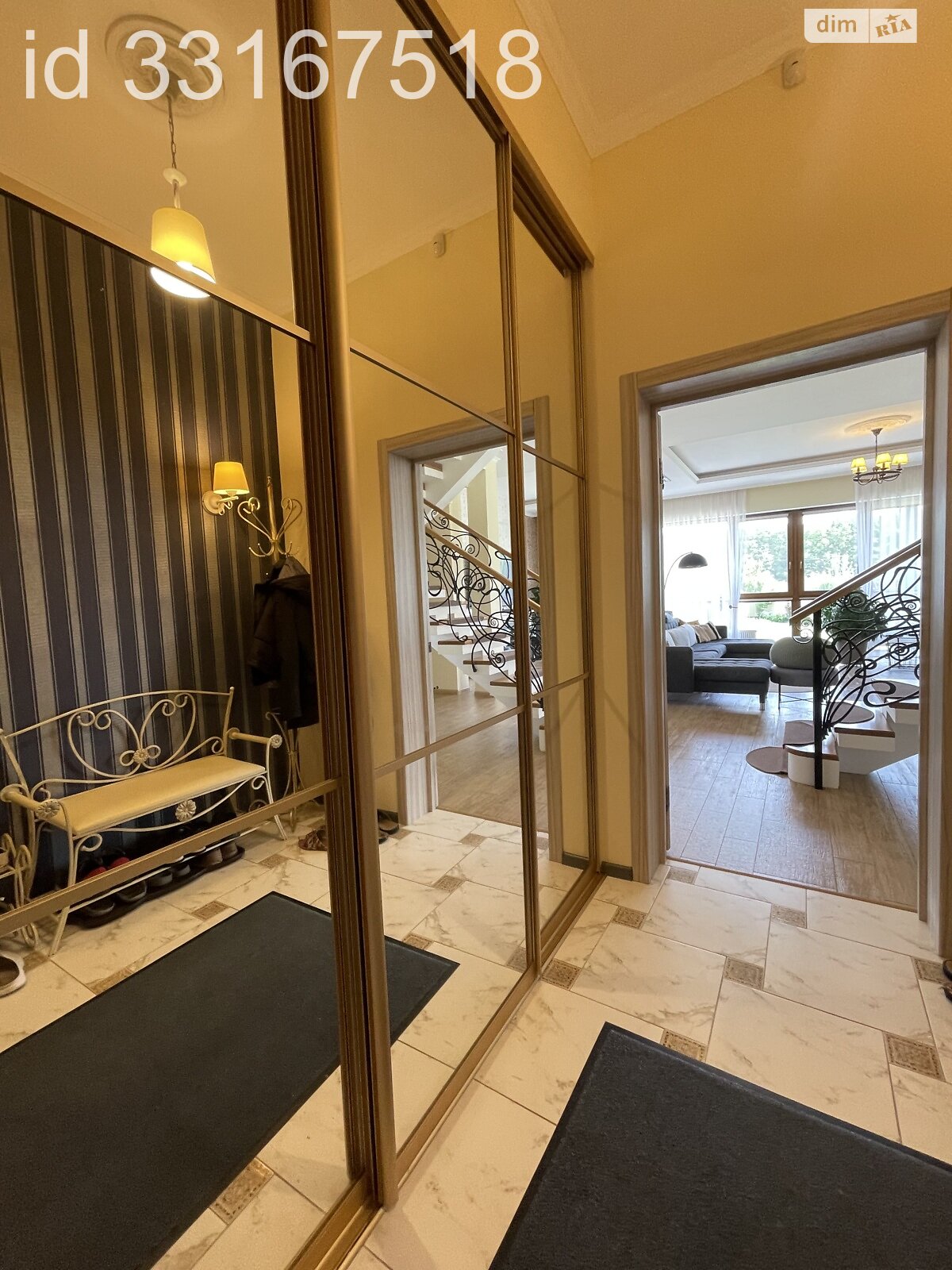двухэтажный дом с балконом, 245 кв. м, кирпич. Продажа в Полтаве фото 1 двухэтажный дом с балконом, 245 кв. м, кирпич. Продажа в Полтаве фото 1