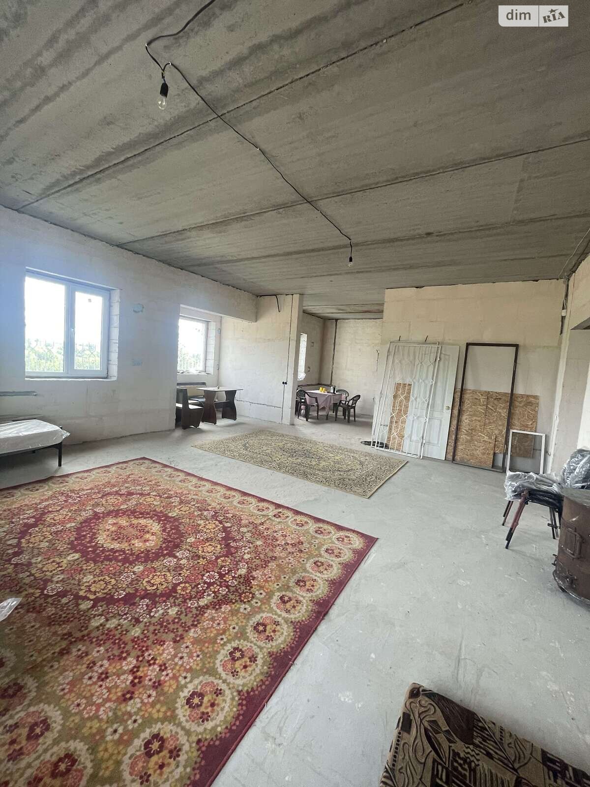 трехэтажный дом, 370 кв. м, пеноблок. Продажа в Горбаневке фото 1 трехэтажный дом, 370 кв. м, пеноблок. Продажа в Горбаневке фото 1