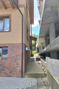 чотириповерховий будинок з ремонтом, 497 кв. м, газобетон. Продаж у Поляниця фото 2