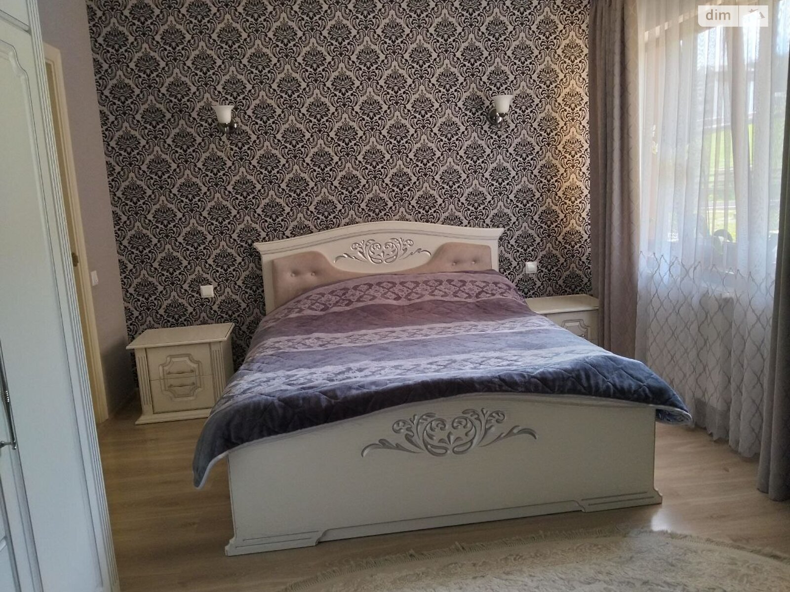 чотириповерховий будинок з ремонтом, 497 кв. м, газобетон. Продаж у Поляниця фото 1