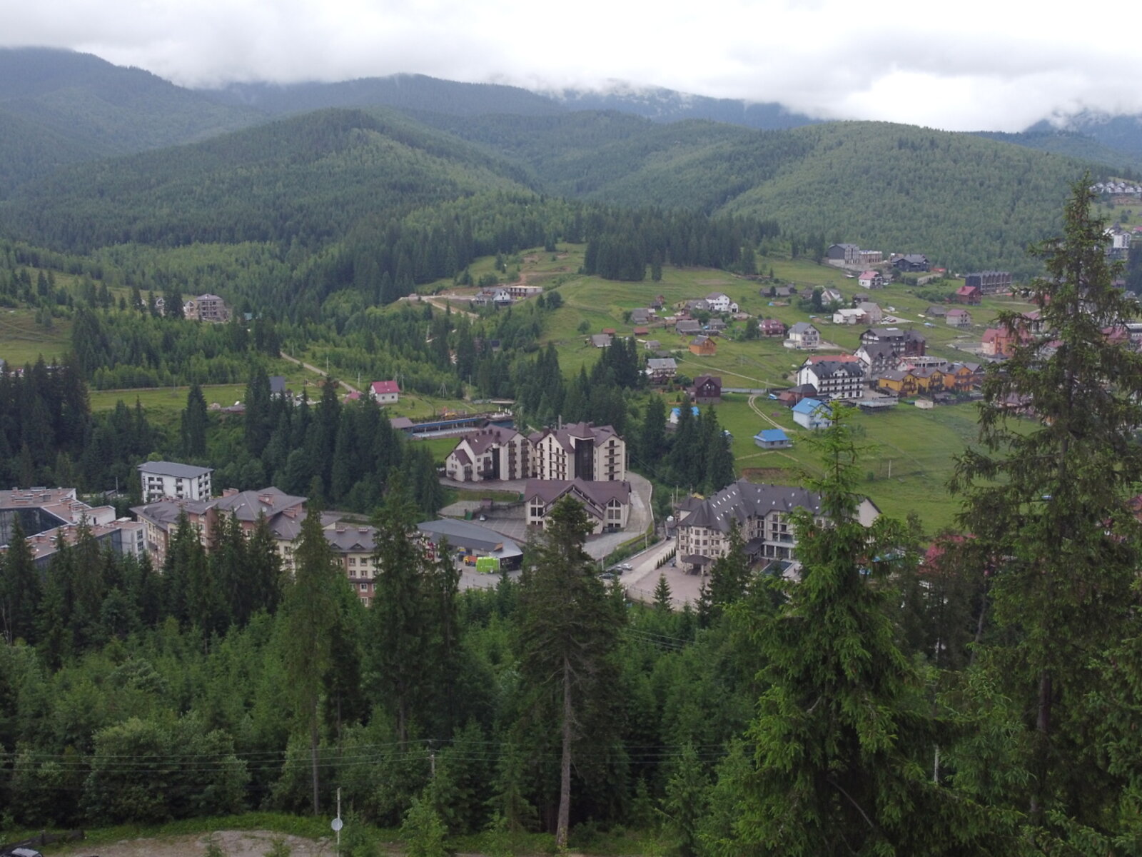 триповерховий будинок з балконом, 120 кв. м, брус. Продаж у Поляниця фото 1 триповерховий будинок з балконом, 120 кв. м, брус. Продаж у Поляниця фото 1